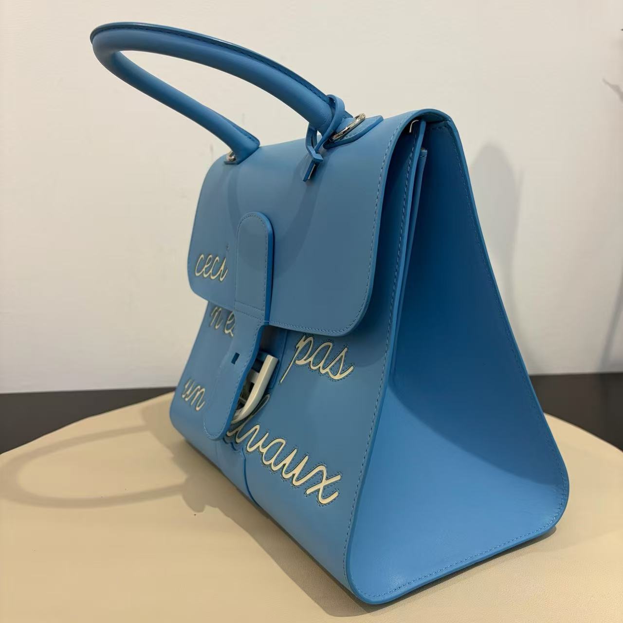 Delvaux - Brillant "Ceci n'est pas un Delvaux" Limited Edition - Box leather - Blue - (Medium)