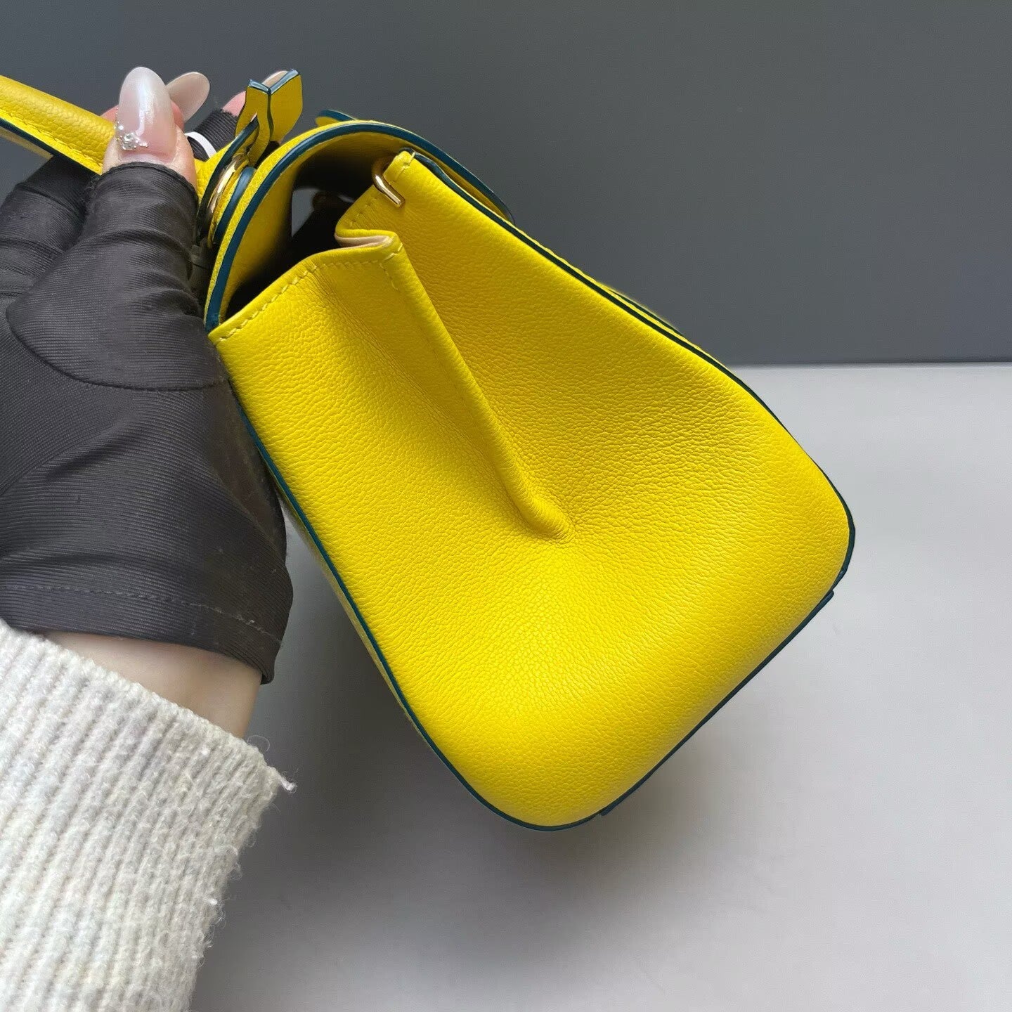 Delvaux - Brilliant Mini - Grained leather - Lemon Yellow with Gold-Tone Hardware - (mini)