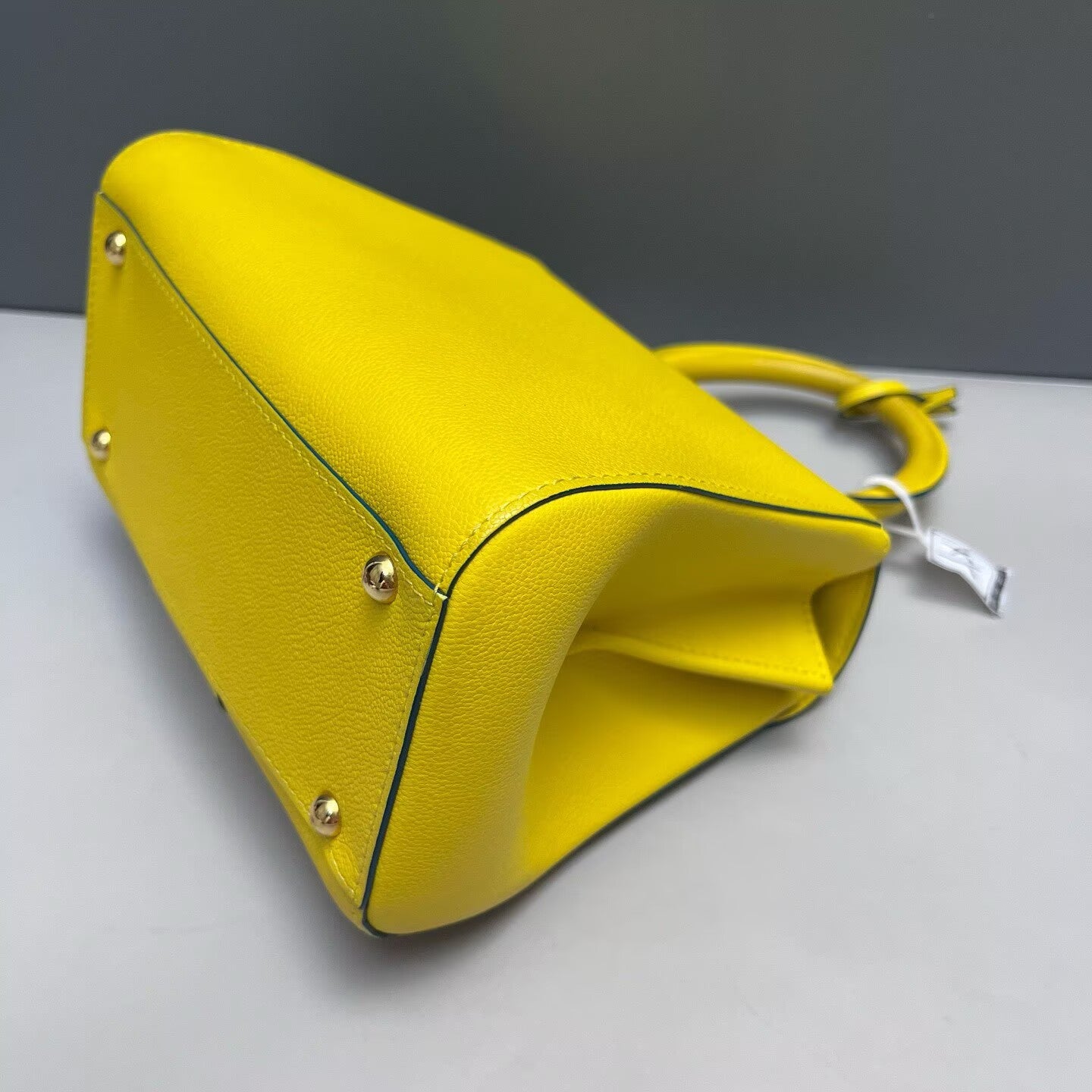 Delvaux - Brilliant Mini - Grained leather - Lemon Yellow with Gold-Tone Hardware - (mini)