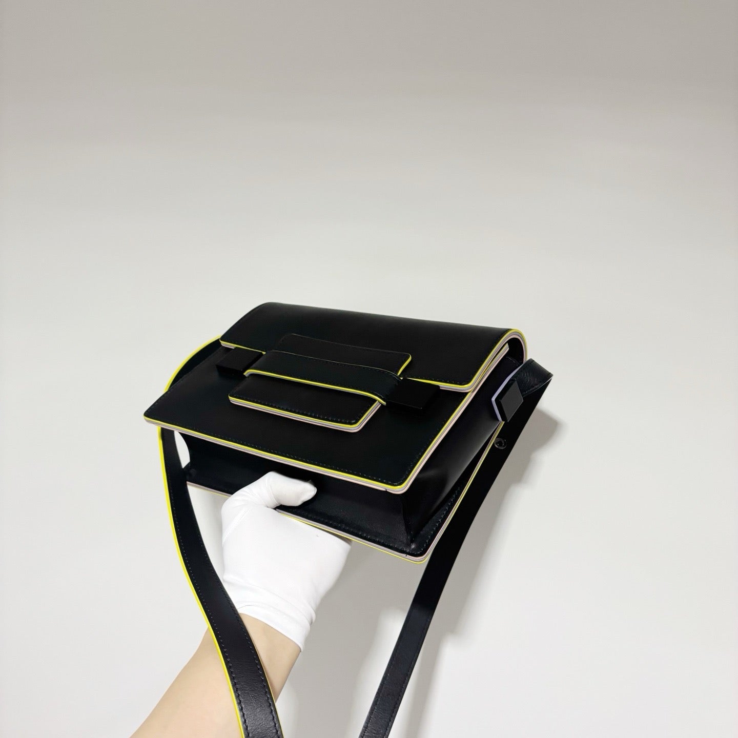 Delvaux - Madame - Leather - Black - (mini)