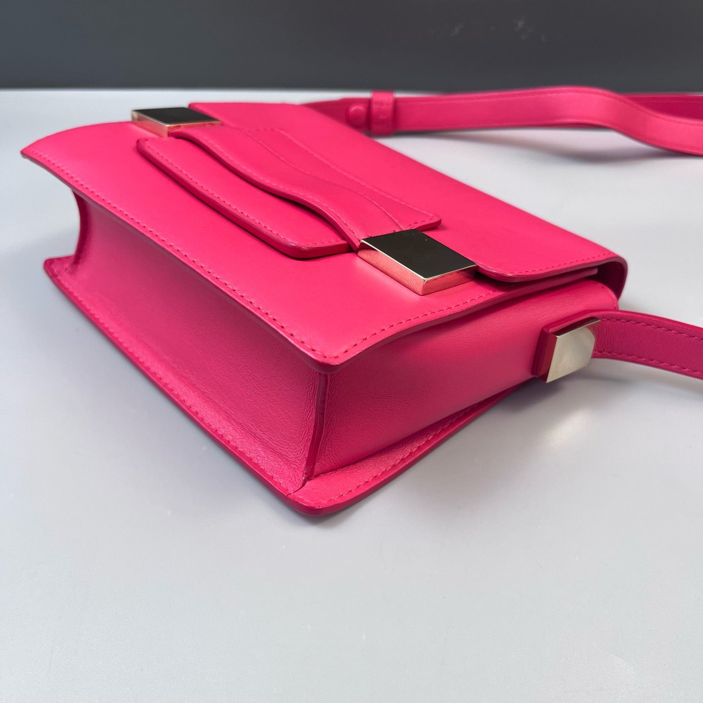 Delvaux - Madame - Leather - Pink - (mini)