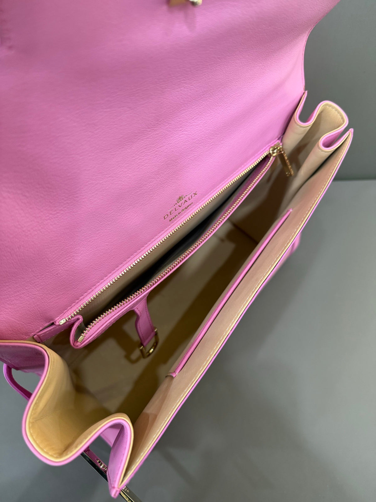 Delvaux - Tempete - Leather - Pink - (medium)
