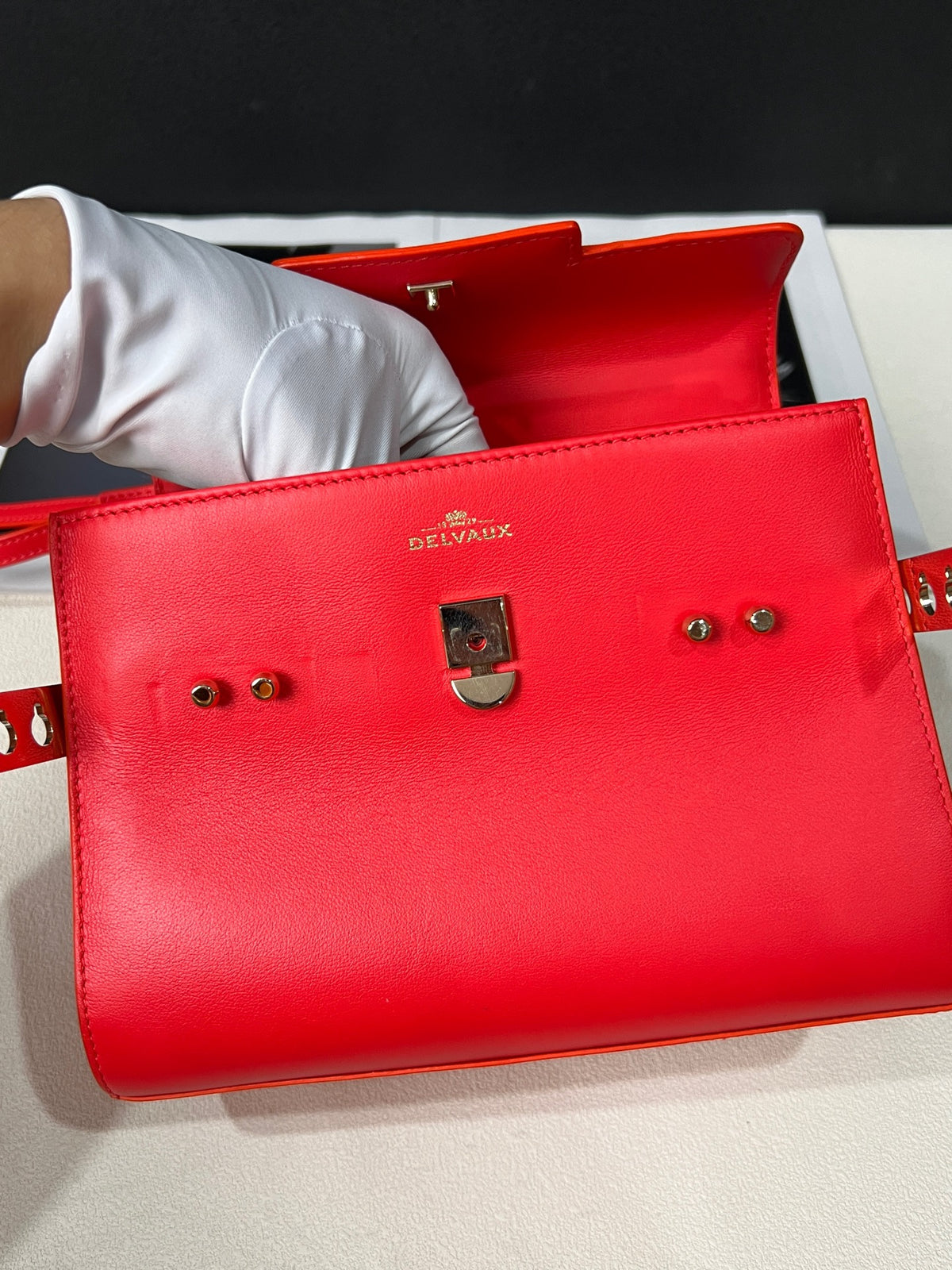 Delvaux - Tempete - Leather - Red - (small)