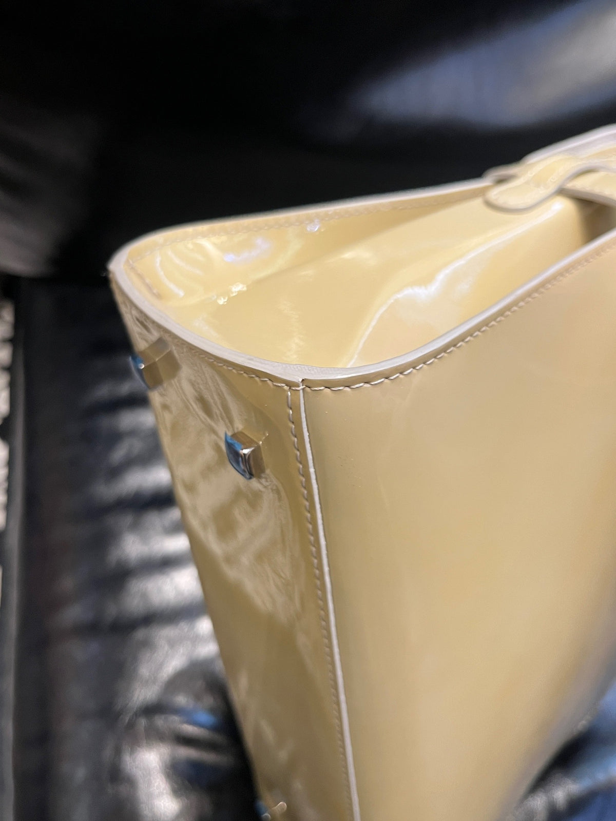 Delvaux - Tempete - Patent leather - Beige - (medium)