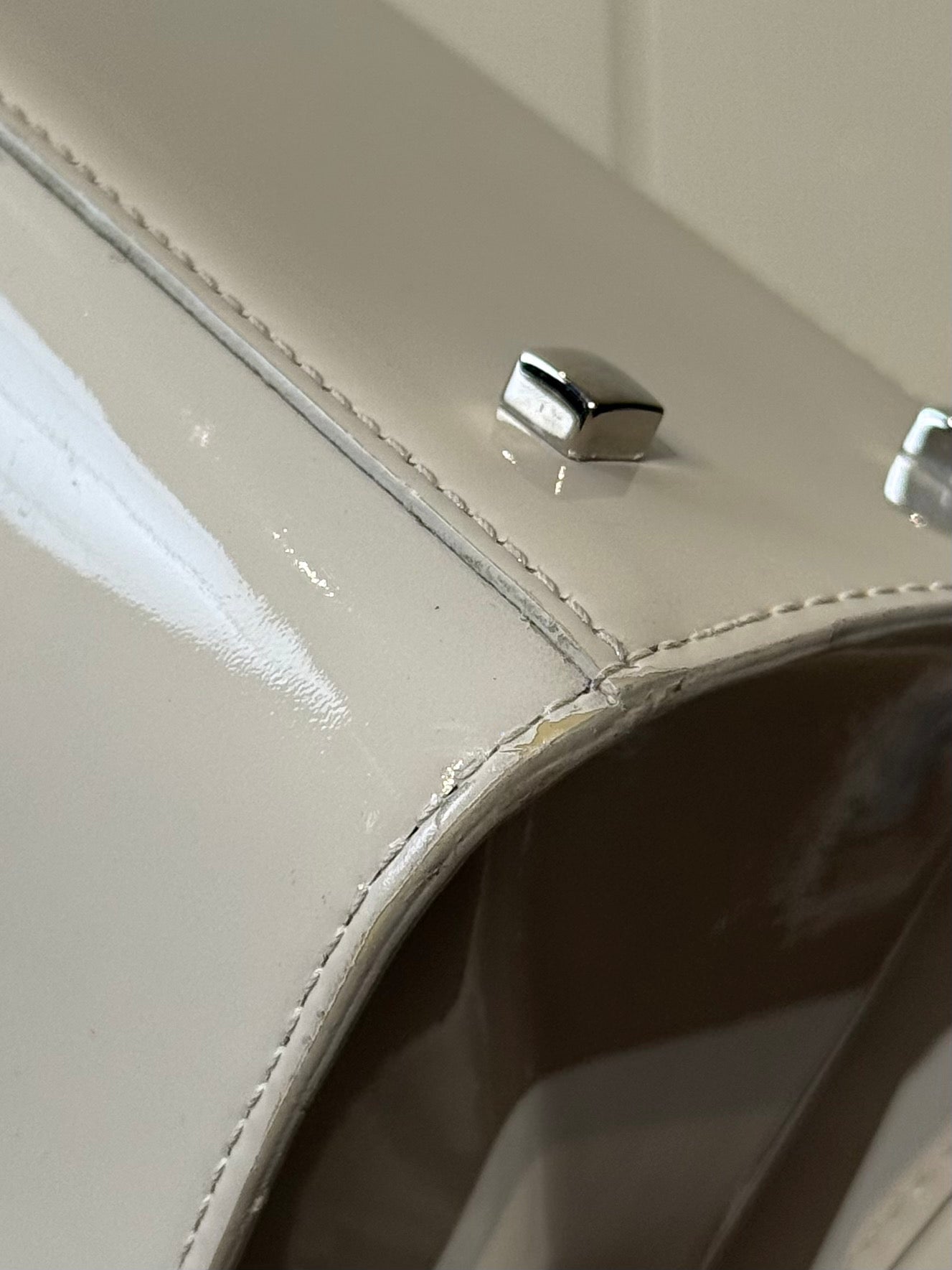 Delvaux - Tempete - Patent leather - White - (Other)