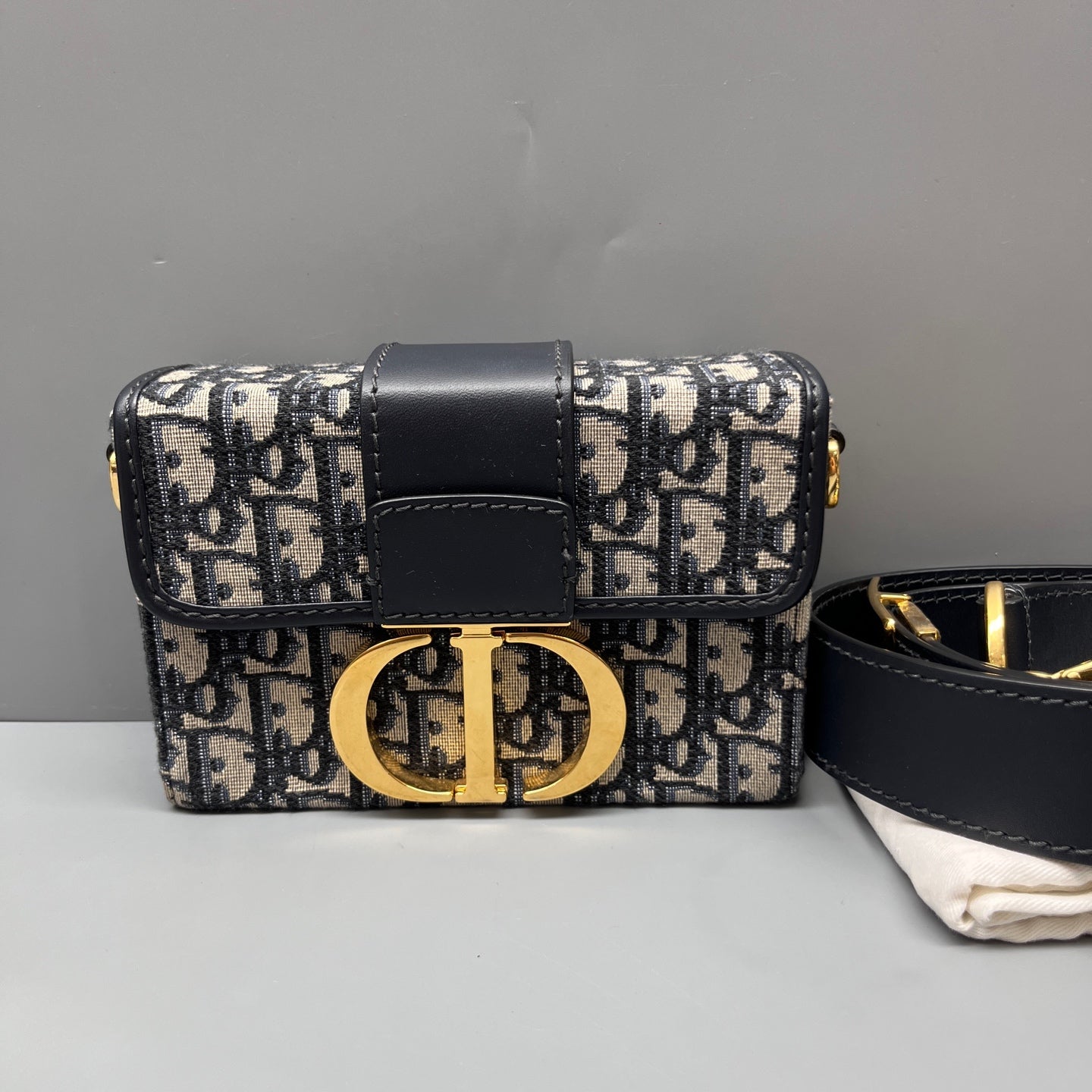 Dior - 30 Montaigne - Cloth - Blue - (mini)