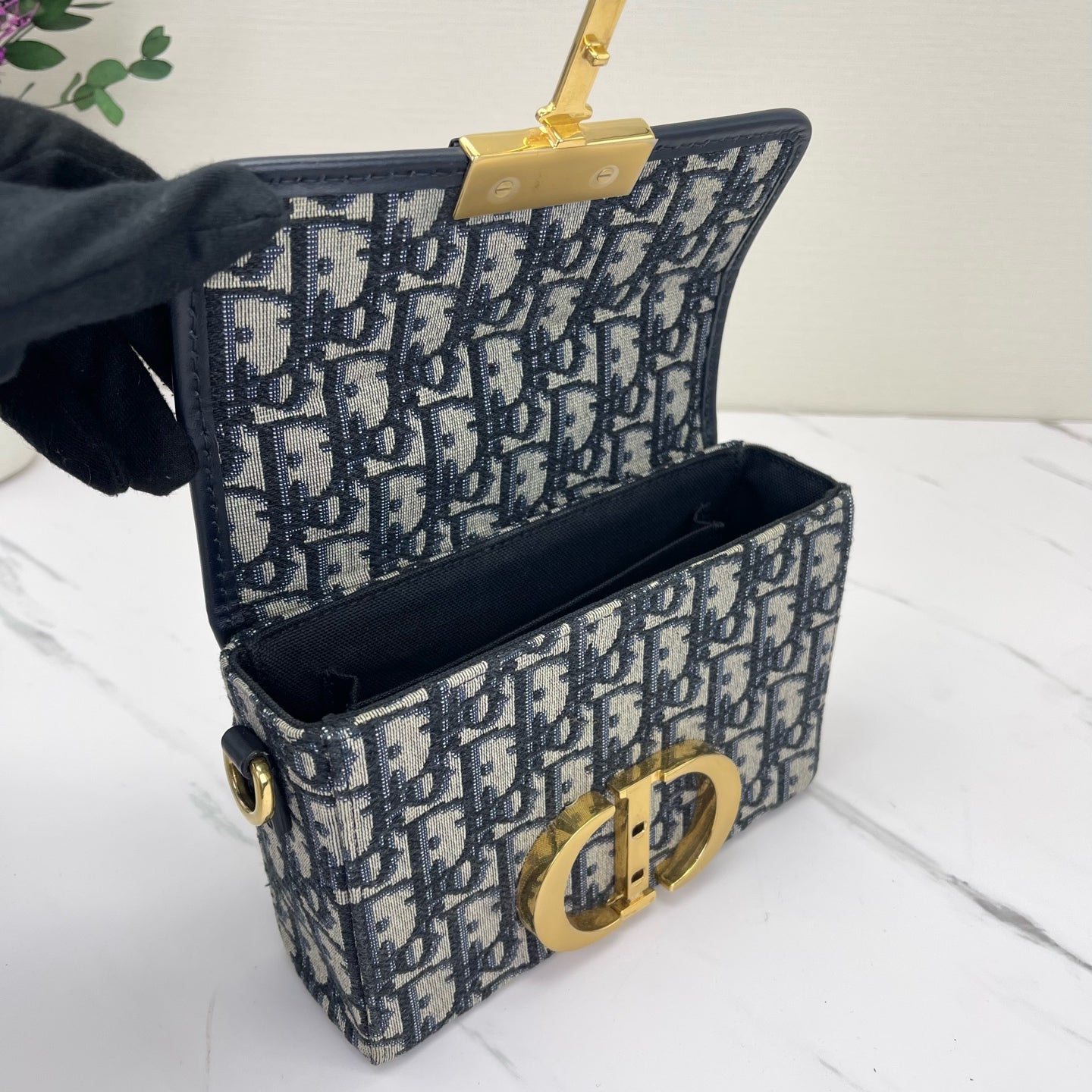 Dior - 30 Montaigne - Dior Oblique jacquard canvas with calfskin leather trim - Navy Blue and Beige - (mini)