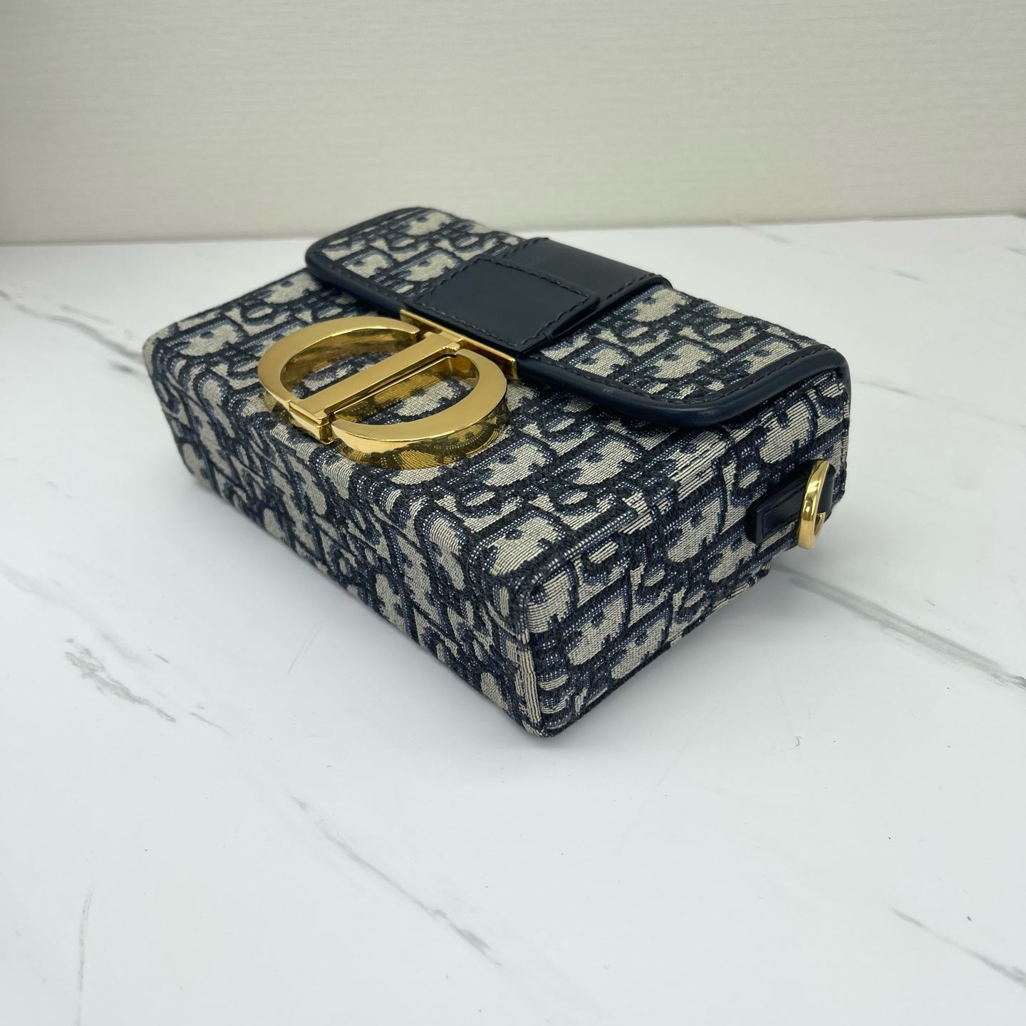 Dior - 30 Montaigne - Dior Oblique jacquard canvas with calfskin leather trim - Navy Blue and Beige - (mini)