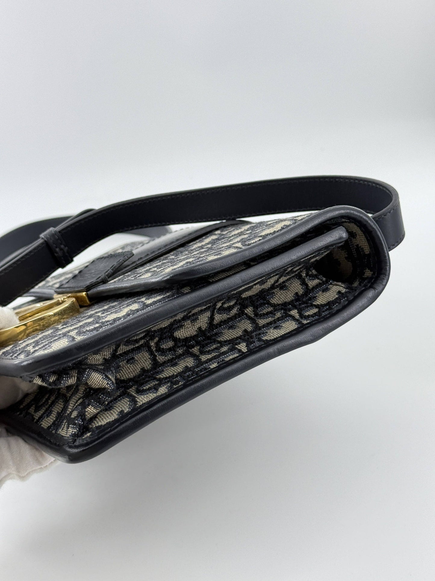 Dior - 30 Montaigne - Jacquard canvas with leather trim - Navy Blue and Beige with Black trim - (Medium)