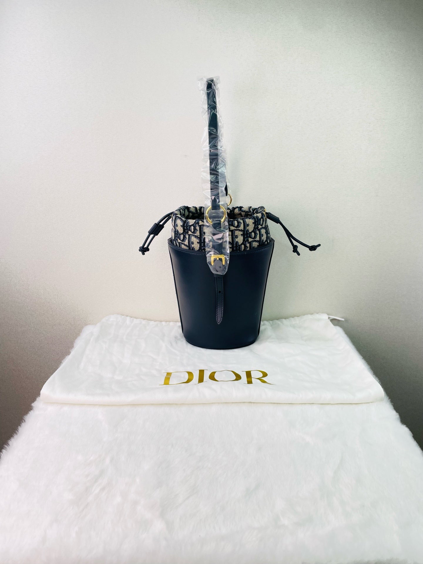 Dior - 30 Montaigne - Leather - Black - (mini)