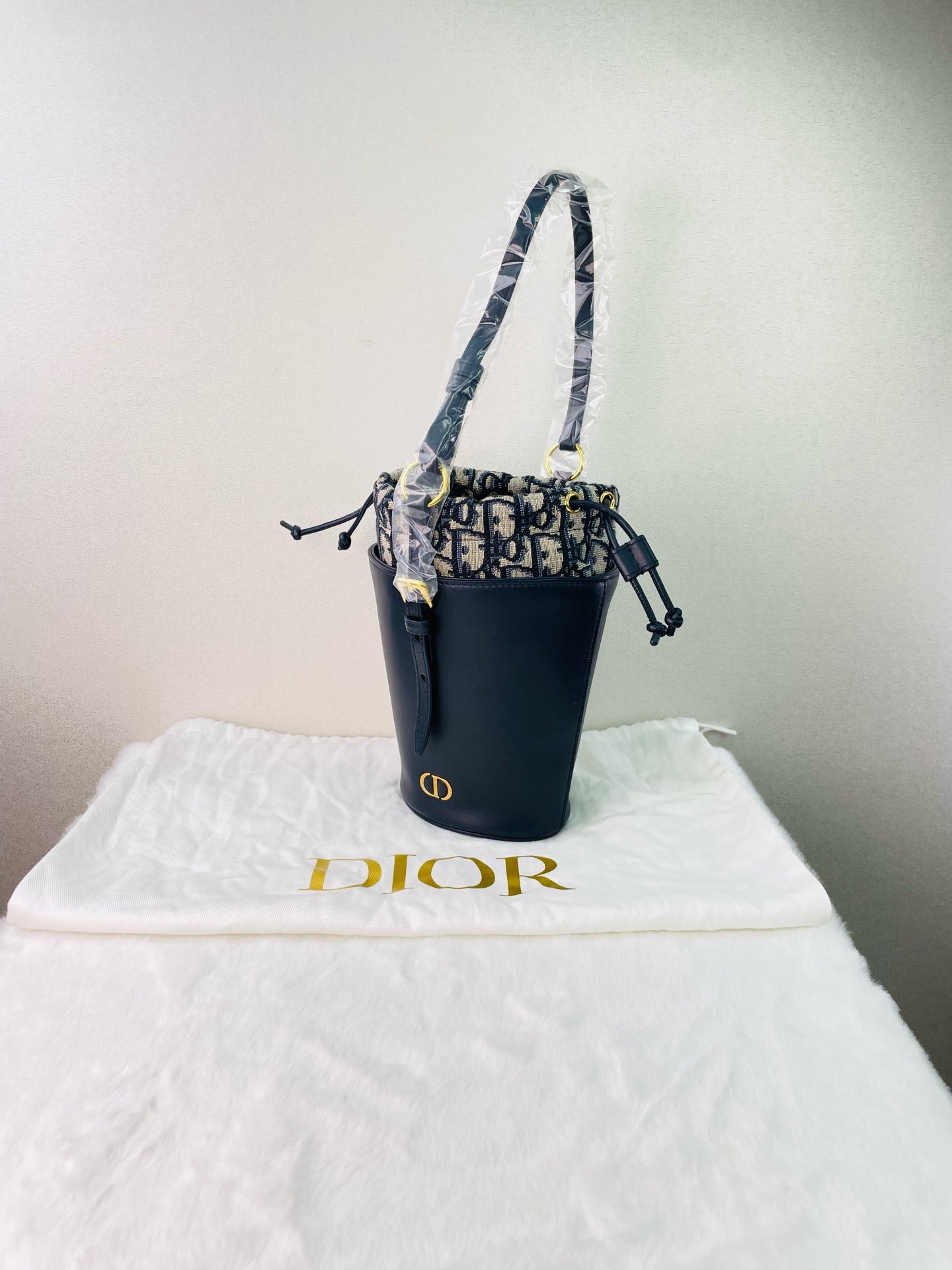 Dior - 30 Montaigne - Leather - Black - (mini)