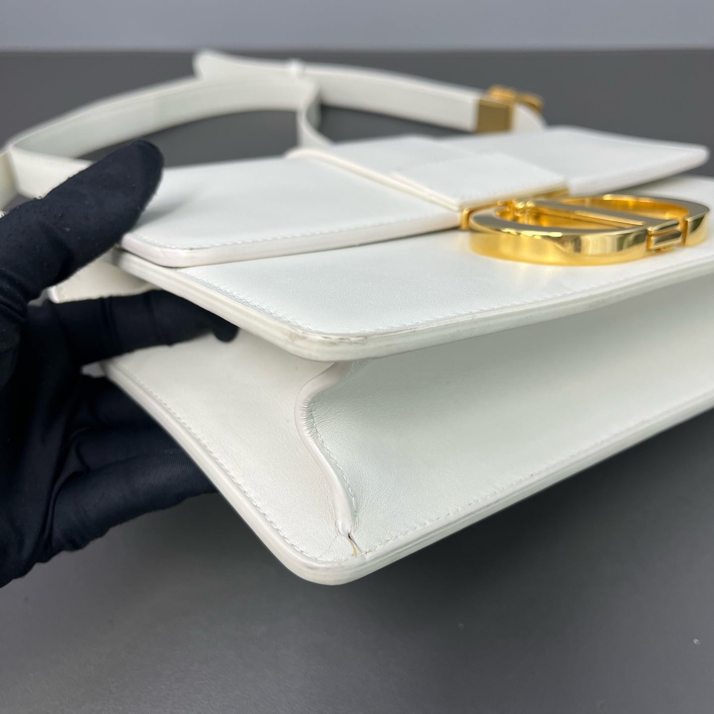 Dior - 30 Montaigne - Leather - White - (medium)