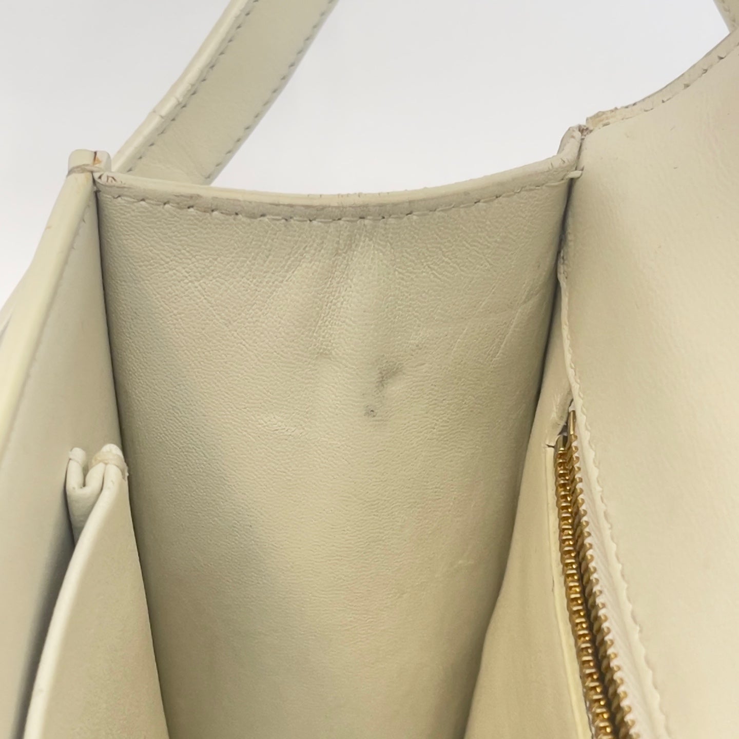 Dior - 30 Montaigne - Leather - White - (medium)