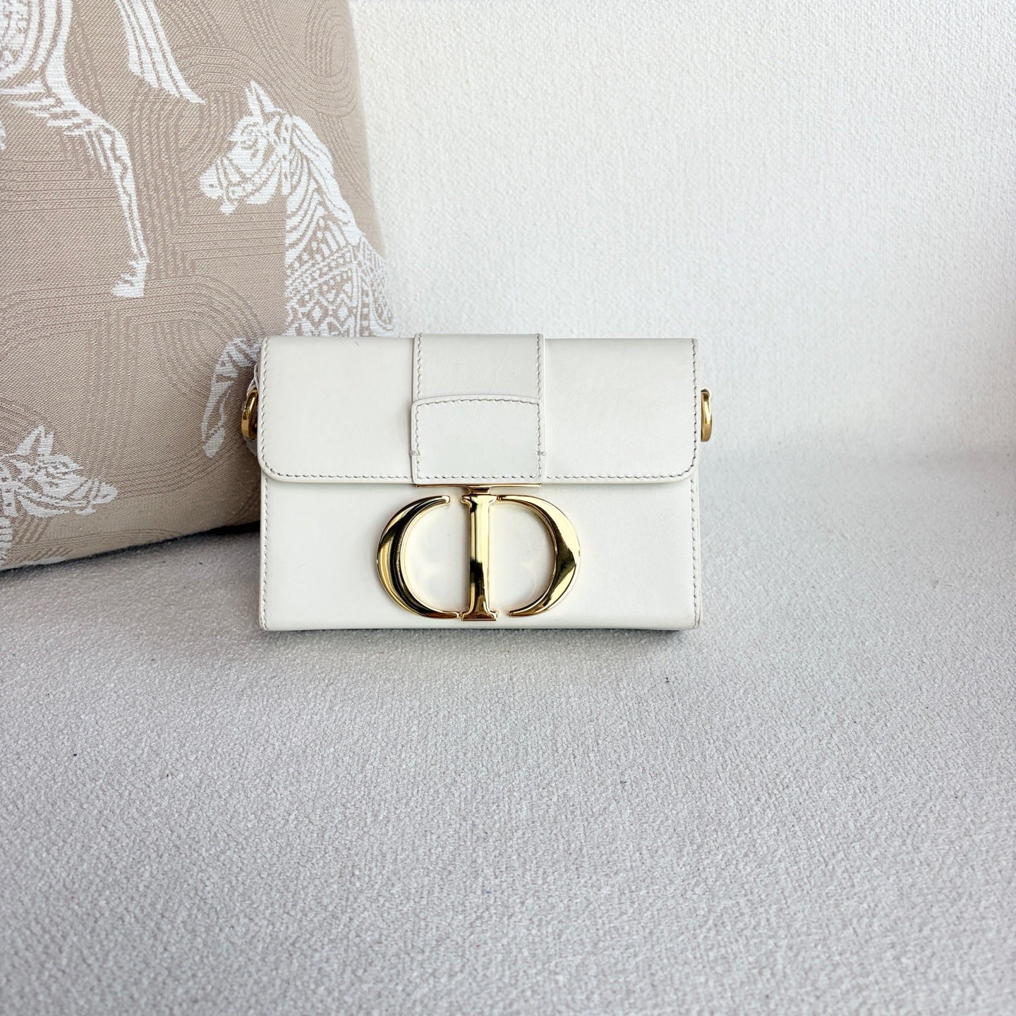 Dior - 30 Montaigne - Leather - White - (mini)