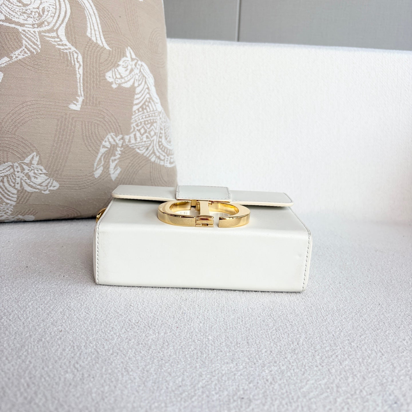 Dior - 30 Montaigne - Leather - White - (mini)