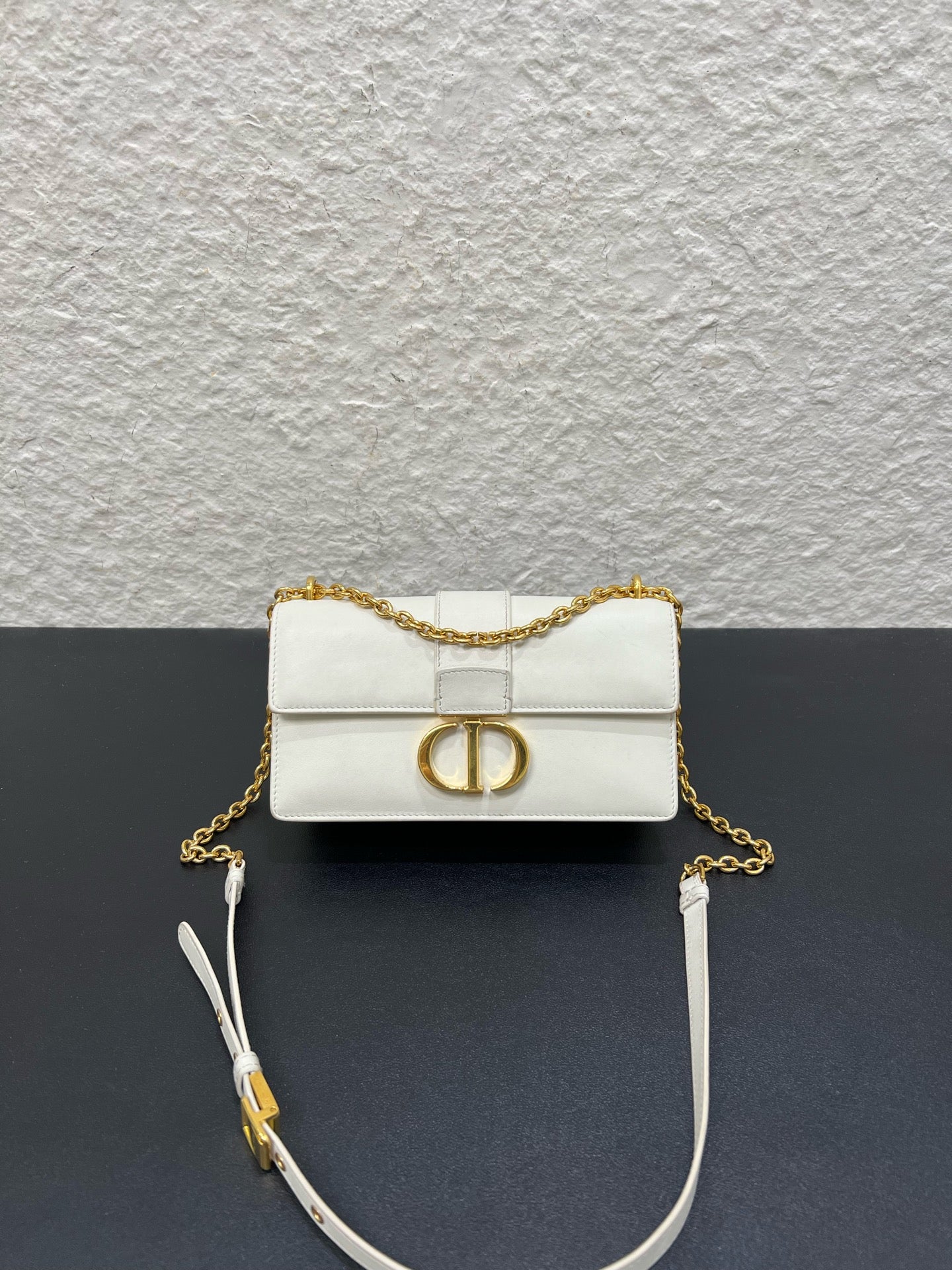 Dior - 30 Montaigne - Leather - White - (small)