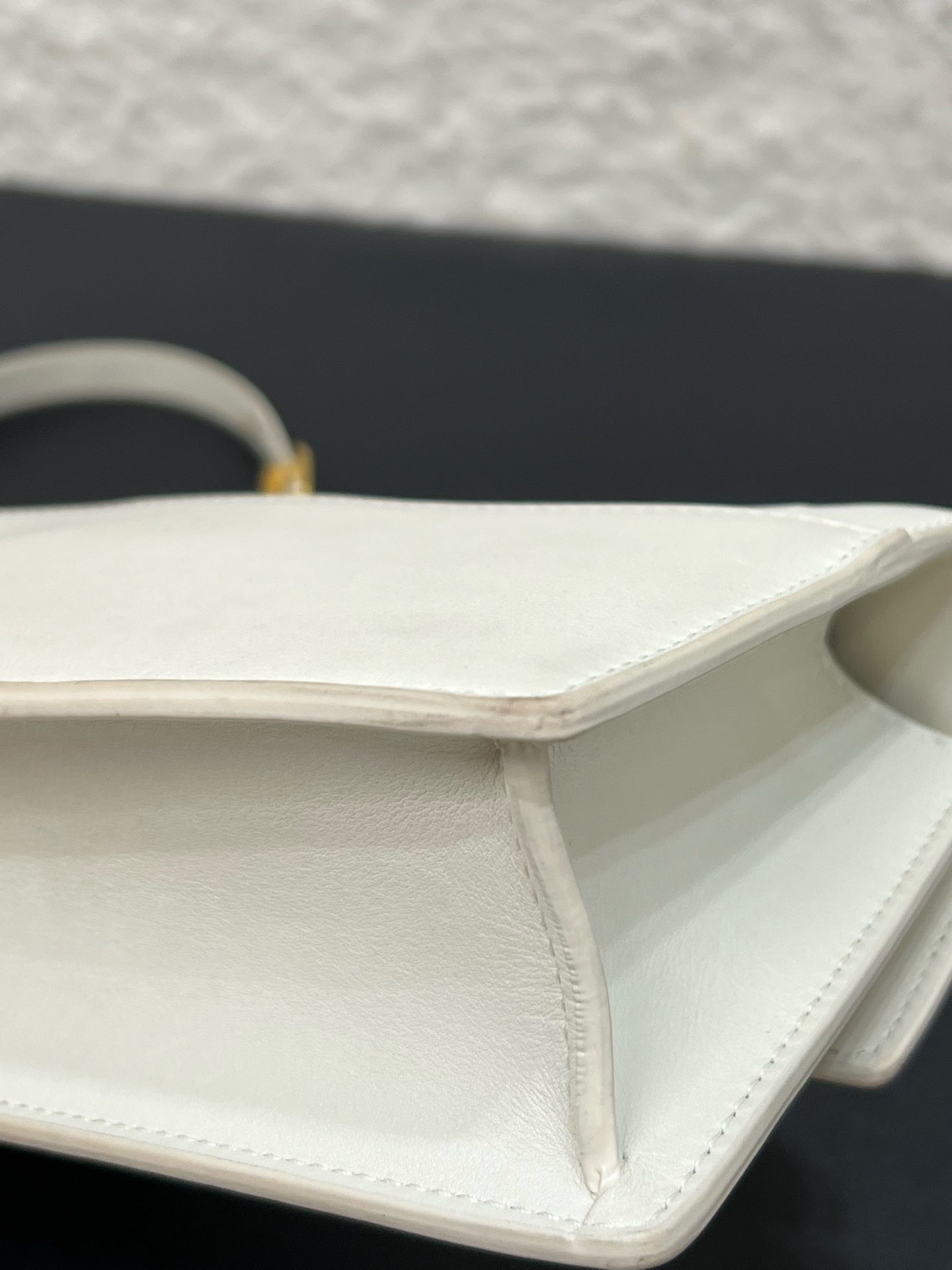 Dior - 30 Montaigne - Leather - White - (small)