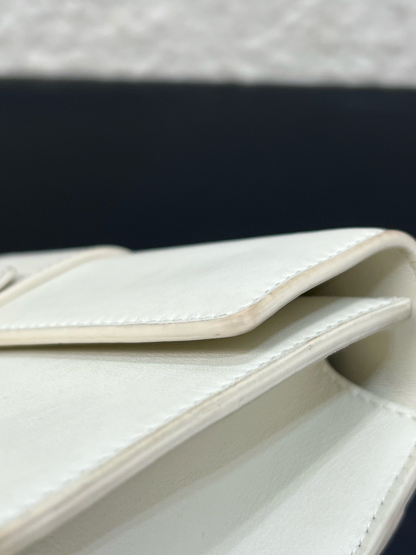 Dior - 30 Montaigne - Leather - White - (small)