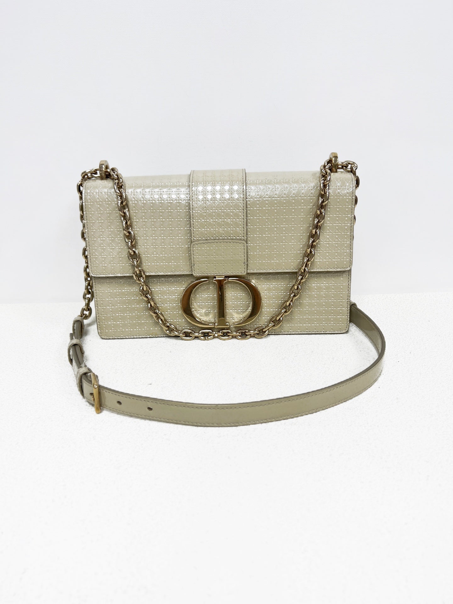 Dior - 30 Montaigne - Patent leather - Beige - (medium)