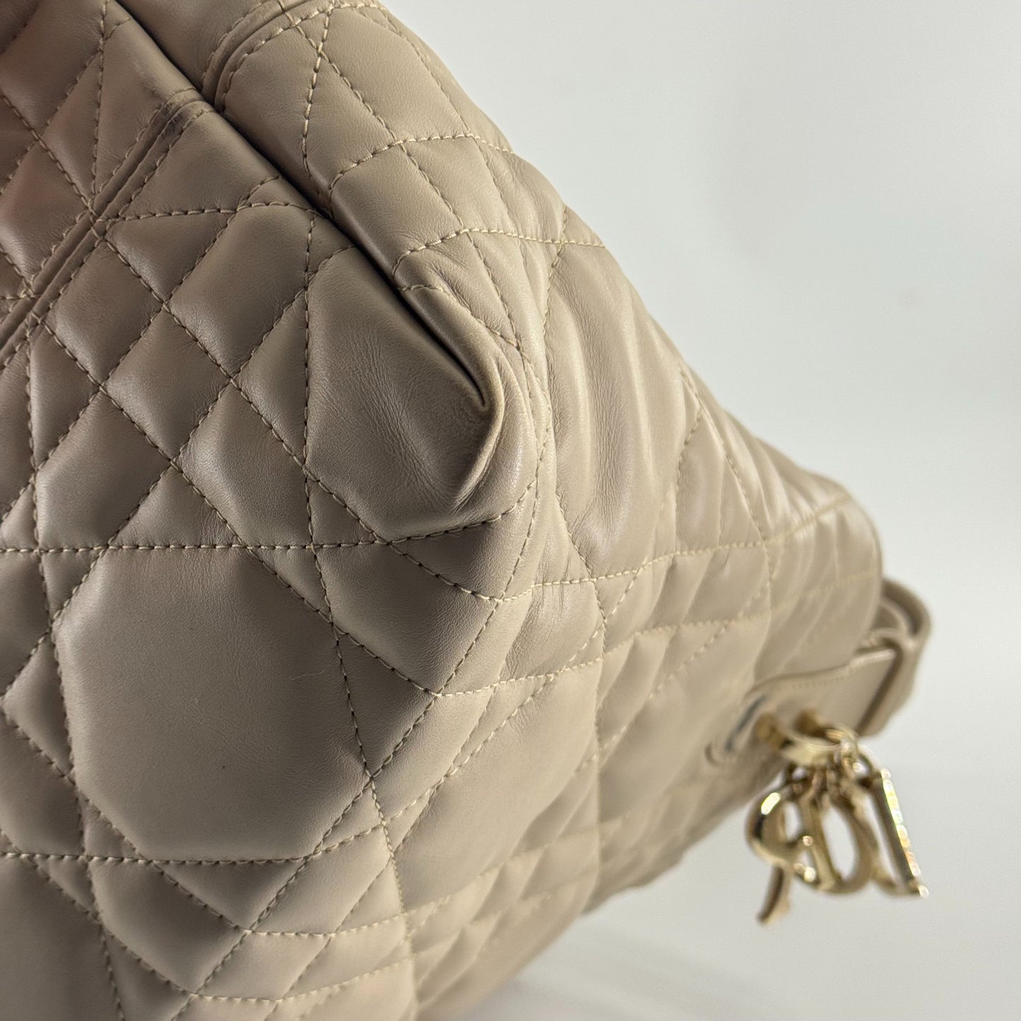 Dior -  - Leather - Beige