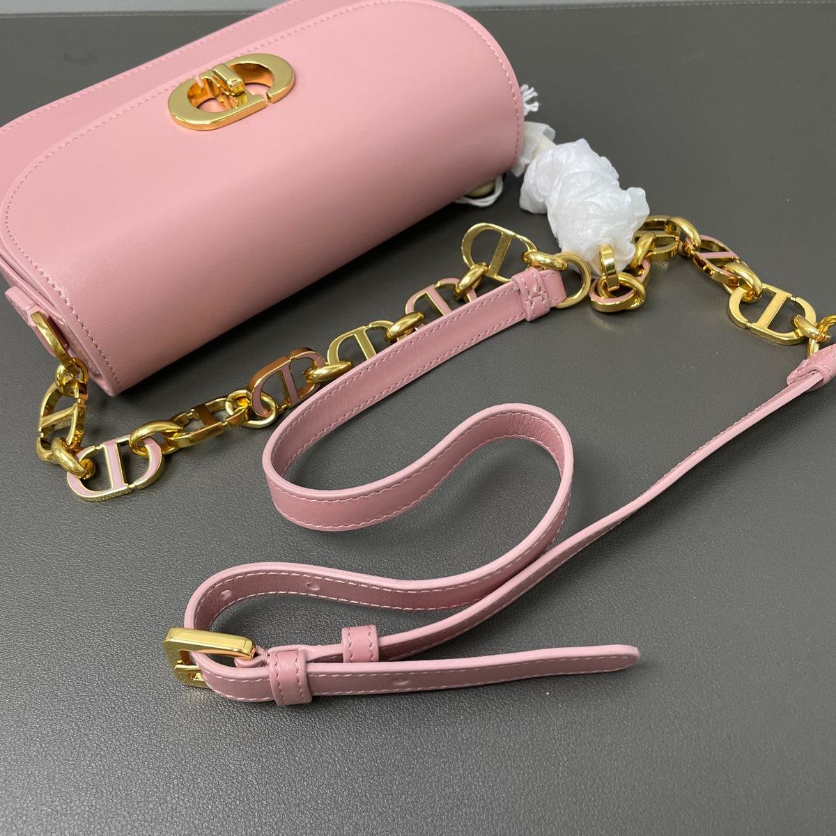 Dior - Avenue Montaigne - Leather - Pink