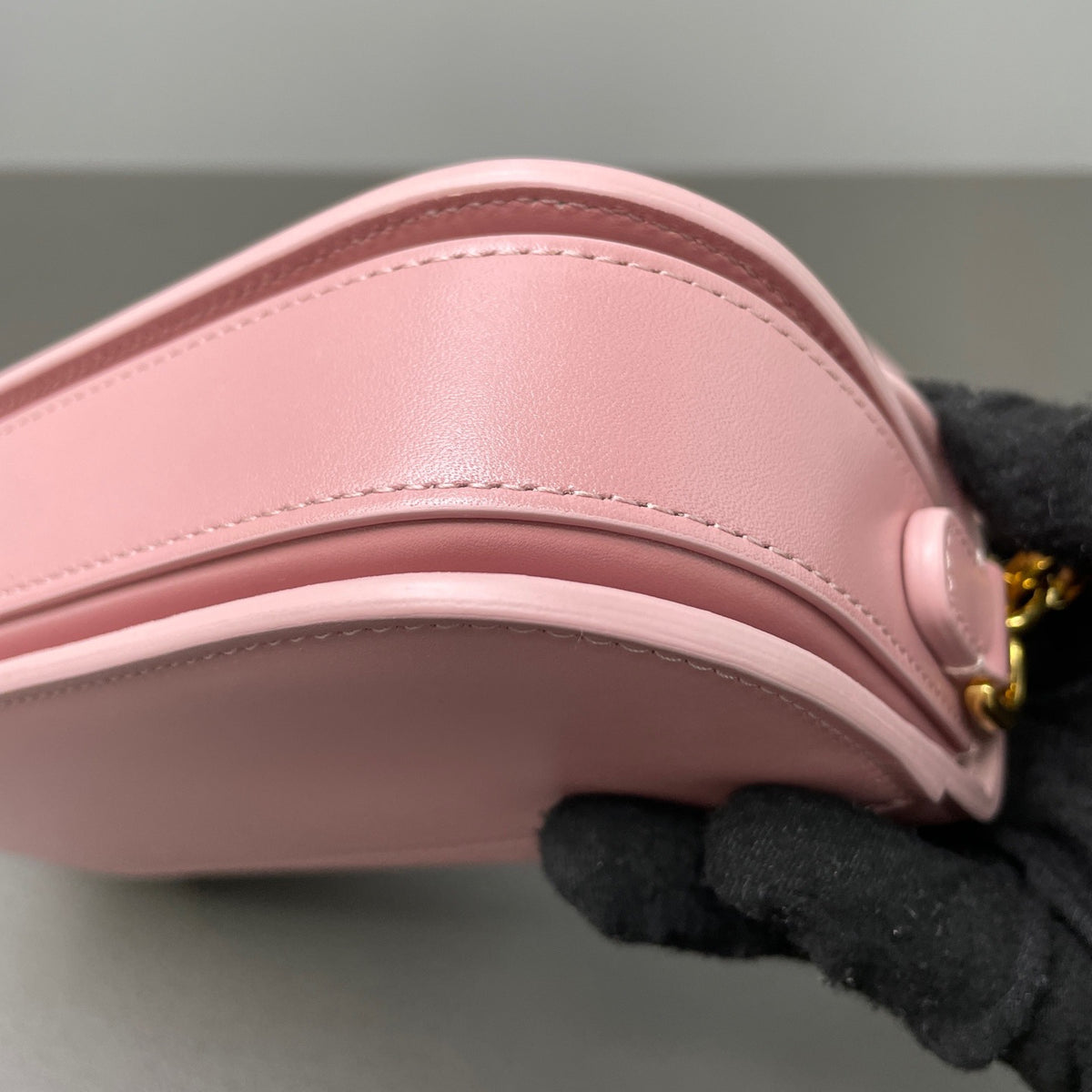 Dior - Avenue Montaigne - Leather - Pink
