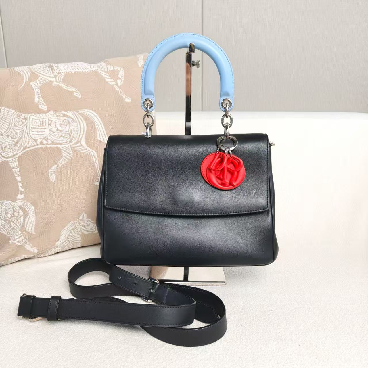 Dior - Be Dior - Cowhide leather - Black - (Medium)