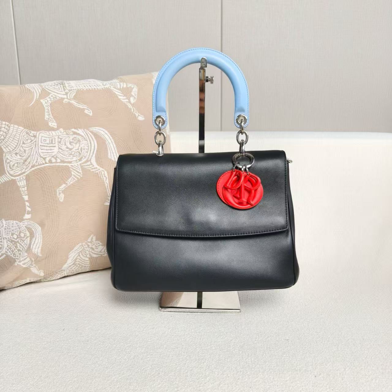Dior - Be Dior - Cowhide leather - Black - (Medium)