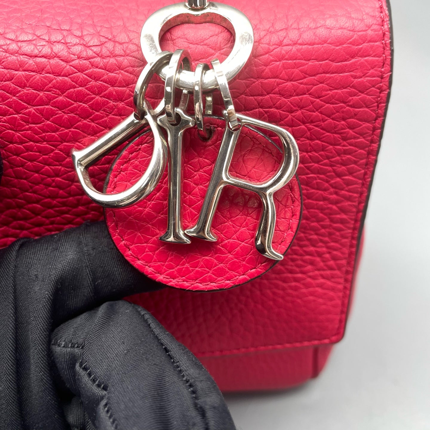 Dior - Be Dior - Grained leather - Rose Red with Silver-Tone Hardware - (small)