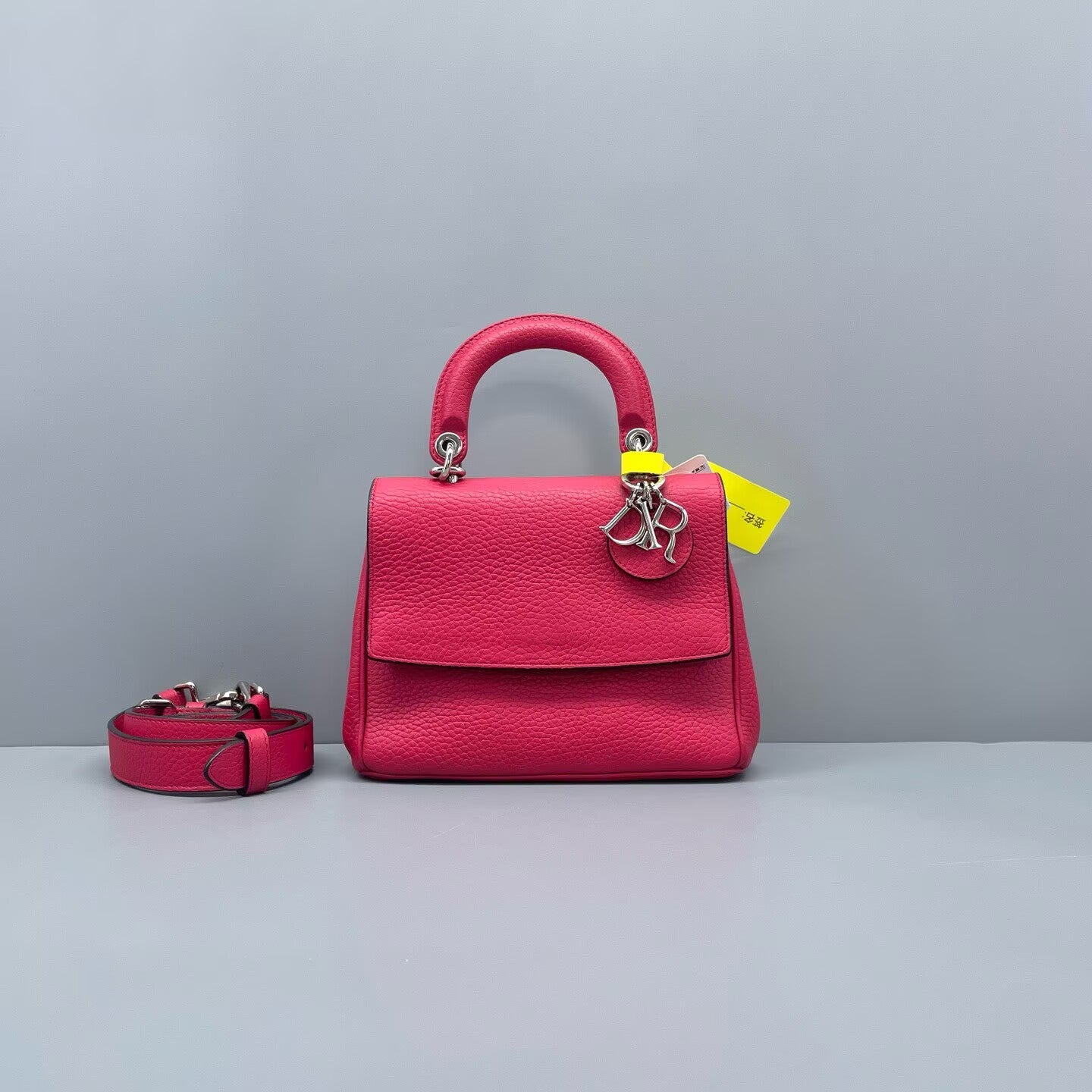 Dior - Be Dior Small - Grained leather - Pink - (small)