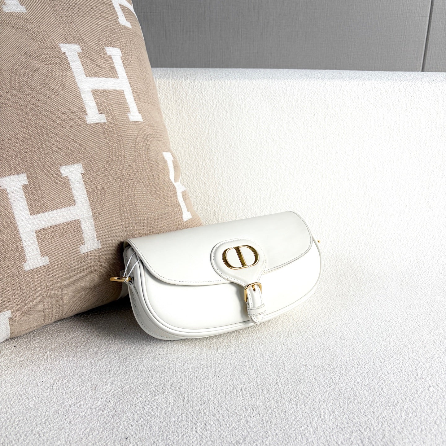 Dior - Bobby - Calfskin leather - Beige with Gold-Tone Hardware - (small)