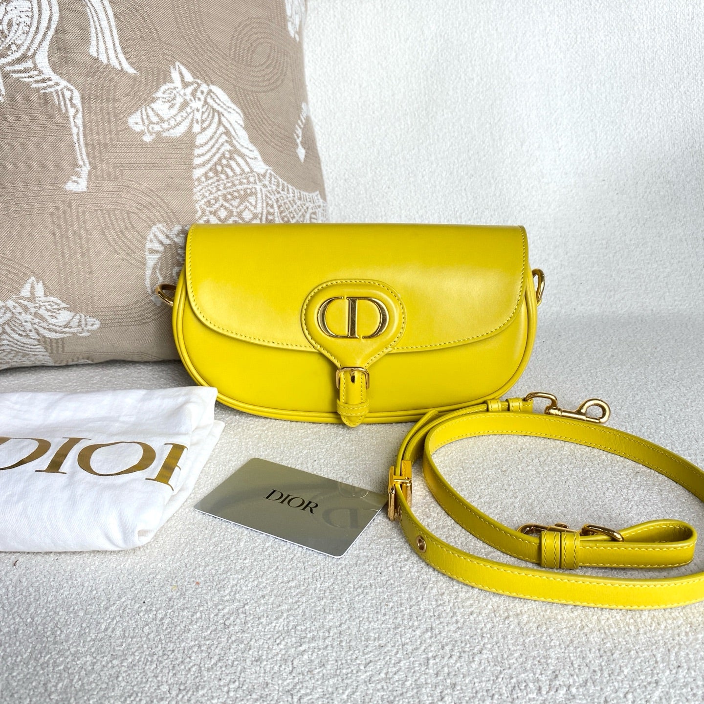 Dior - Bobby - Cowhide leather - Yellow with Gold-Tone Hardware - (Small)