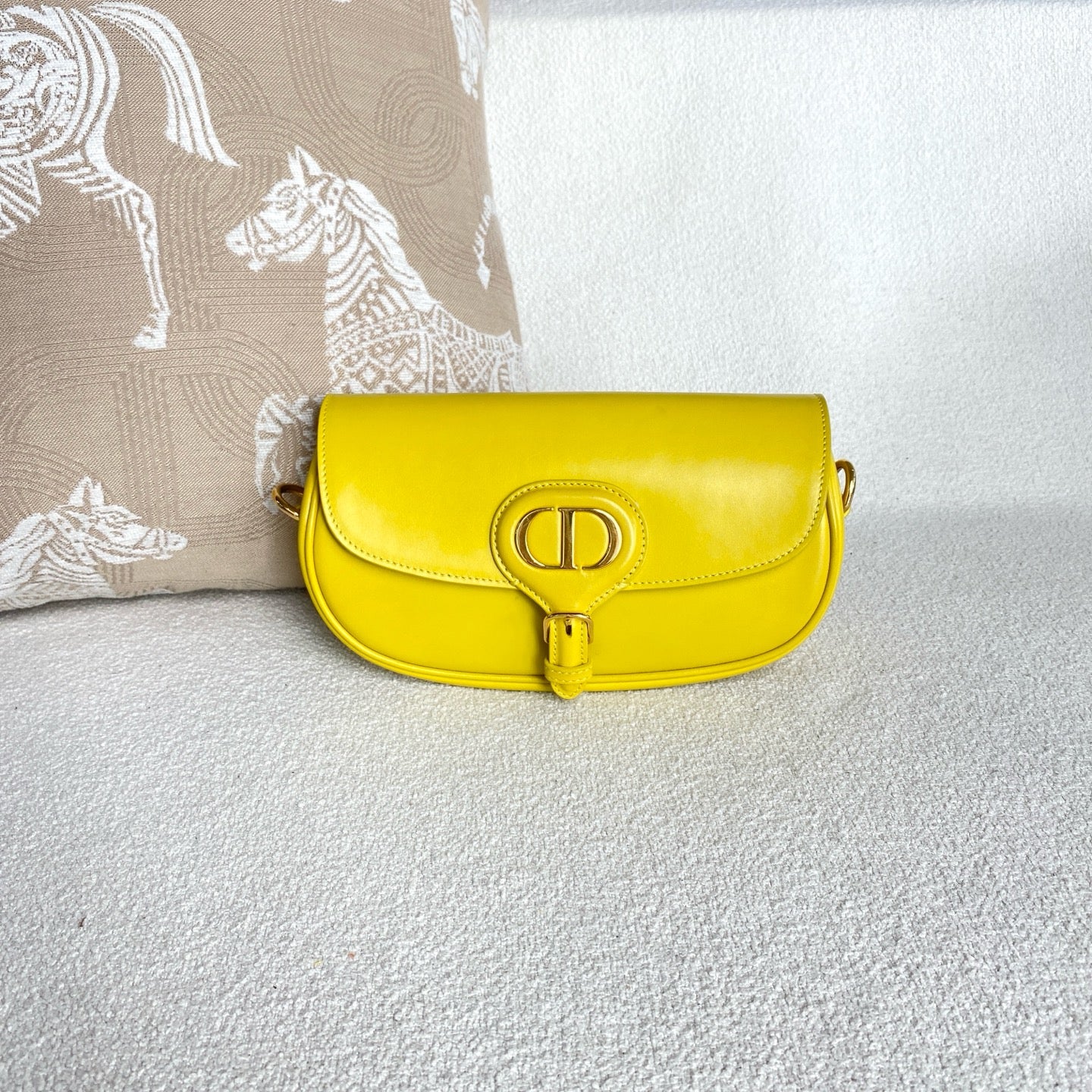 Dior - Bobby - Cowhide leather - Yellow with Gold-Tone Hardware - (Small)