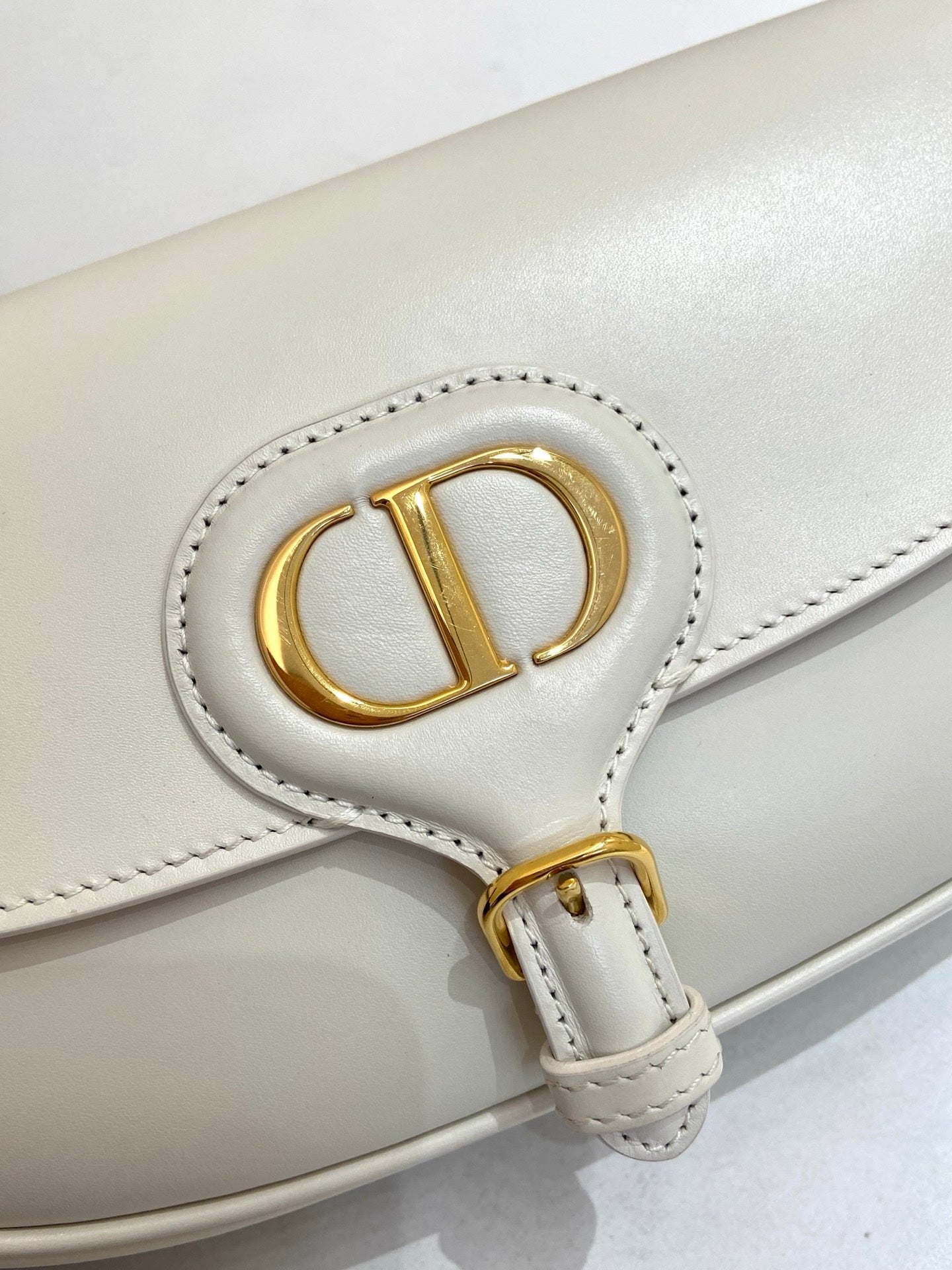 Dior - Bobby Crescent Bag - Leather - White - (small)