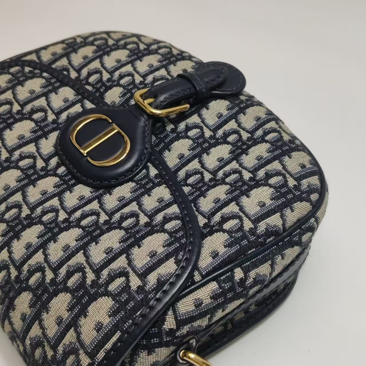 Dior - Bobby - Dior Oblique canvas with calfskin leather trim - Beige and Navy - (medium)