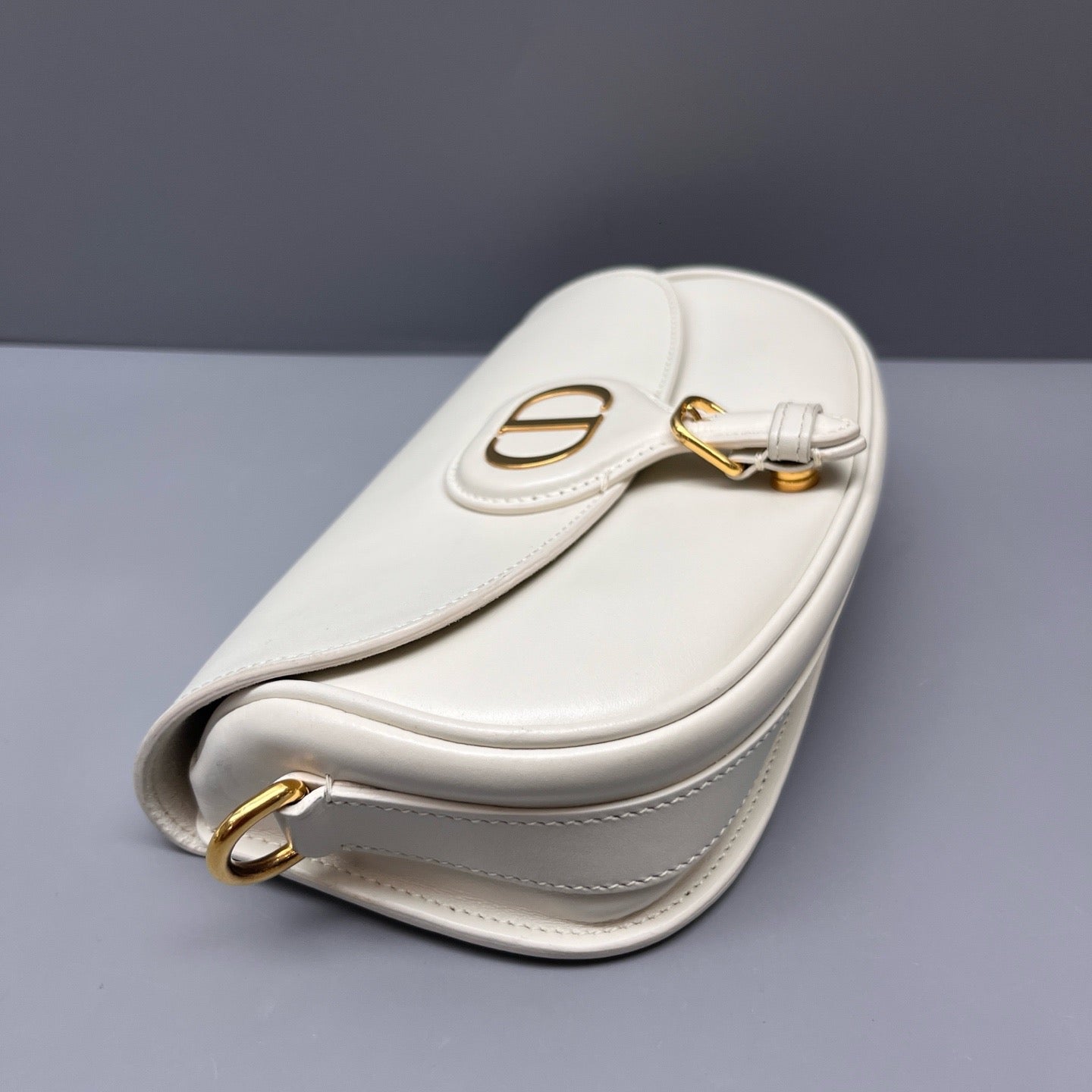 Dior - Bobby East-West Crescent Bag - Leather - White - (mini)