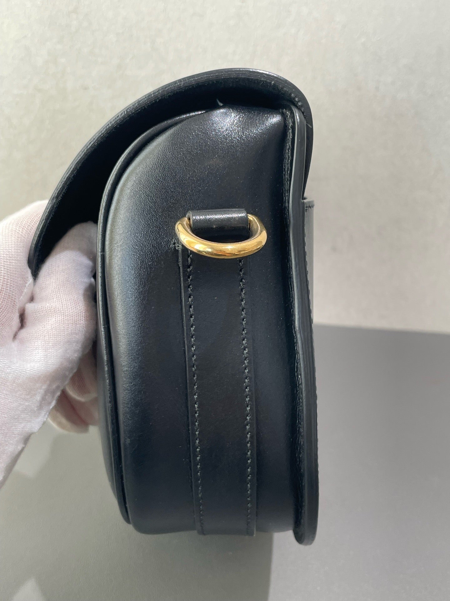 Dior - Bobby - Leather - Black - (Medium)