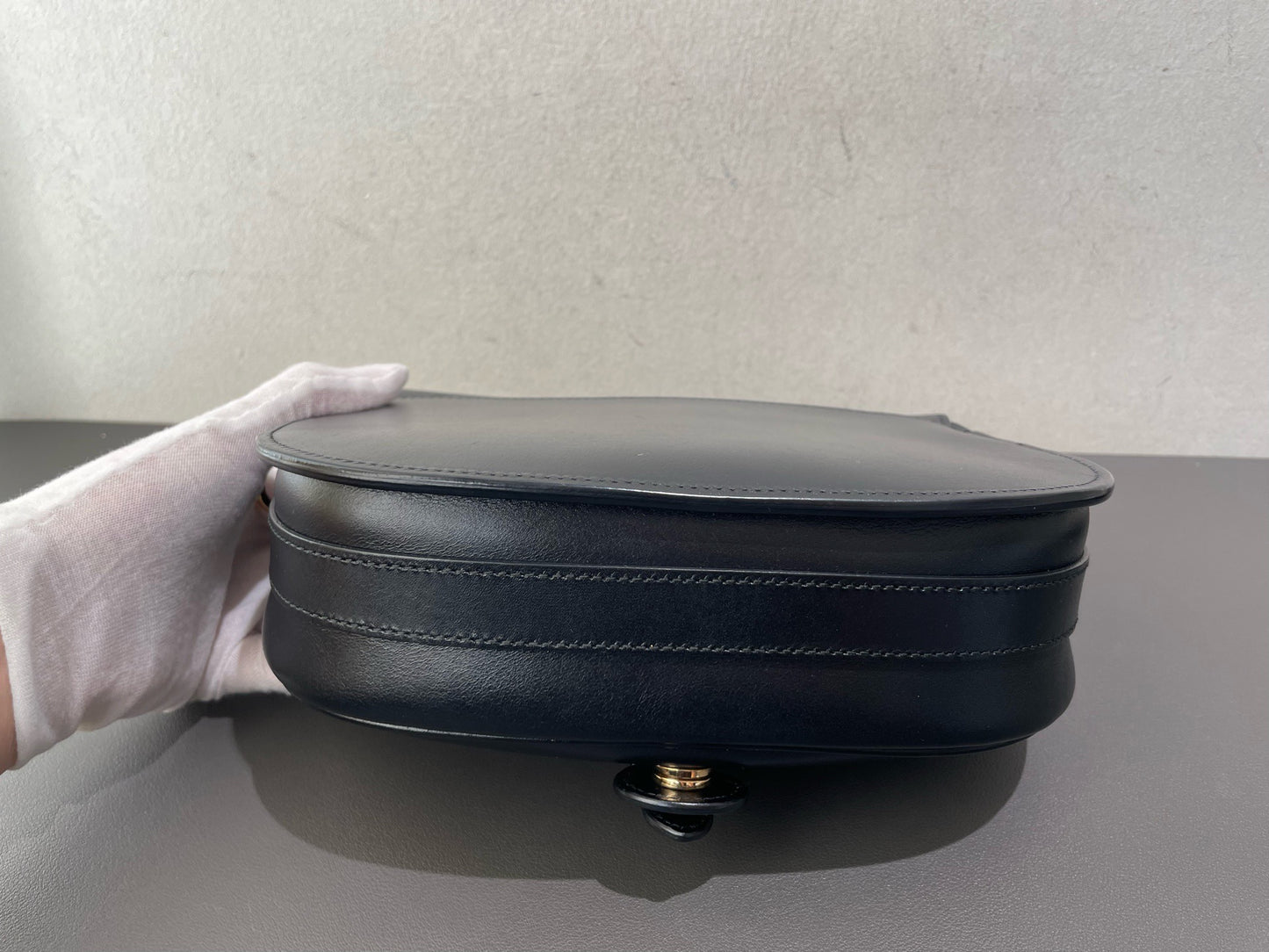 Dior - Bobby - Leather - Black - (Medium)
