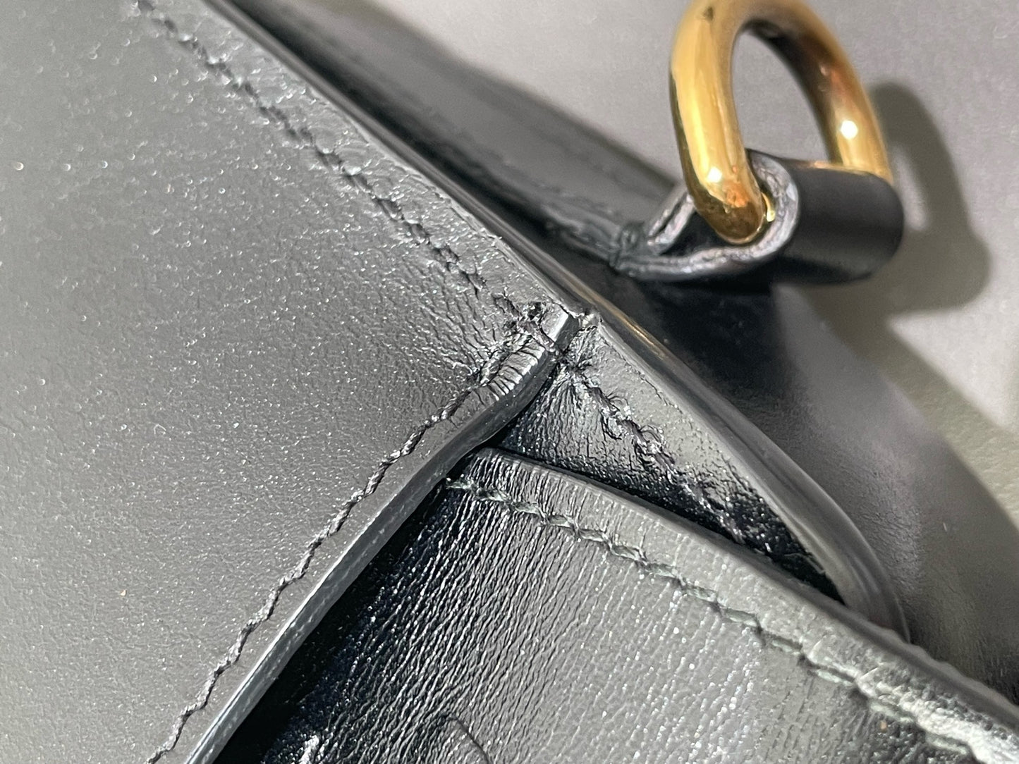 Dior - Bobby - Leather - Black - (Medium)