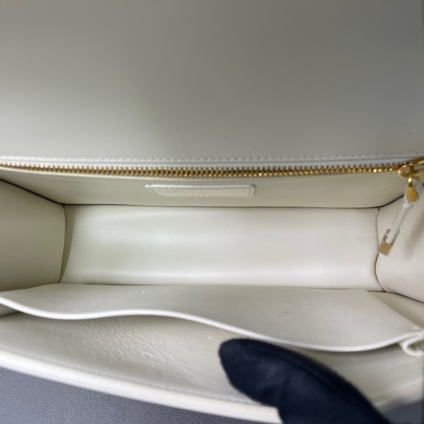 Dior - Bobby - Leather - White - (Medium)