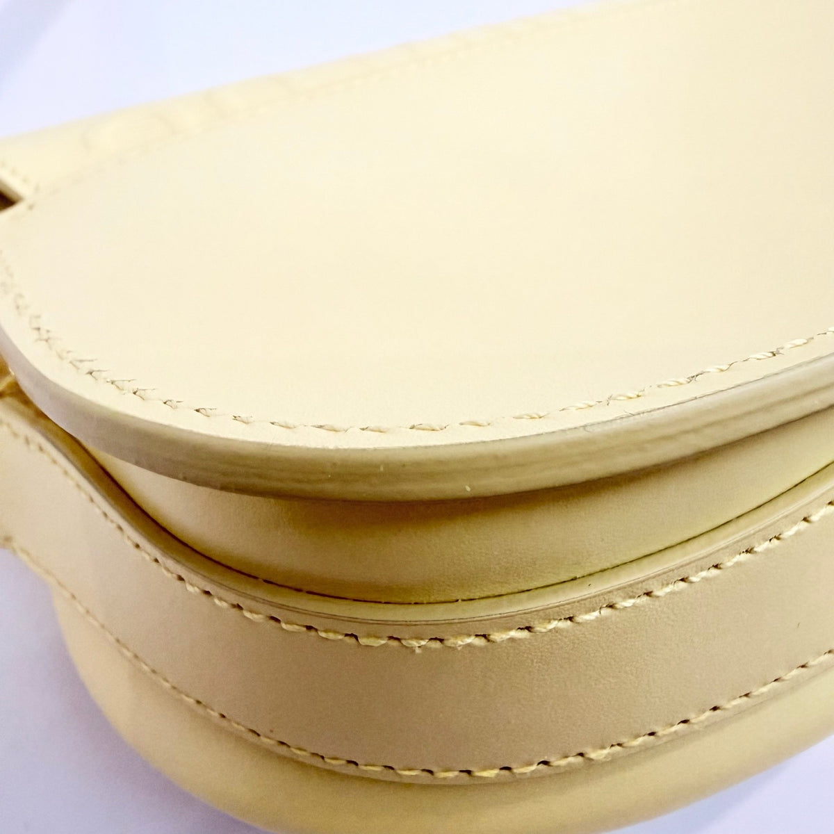 Dior - Bobby - Leather - Yellow - (mini)