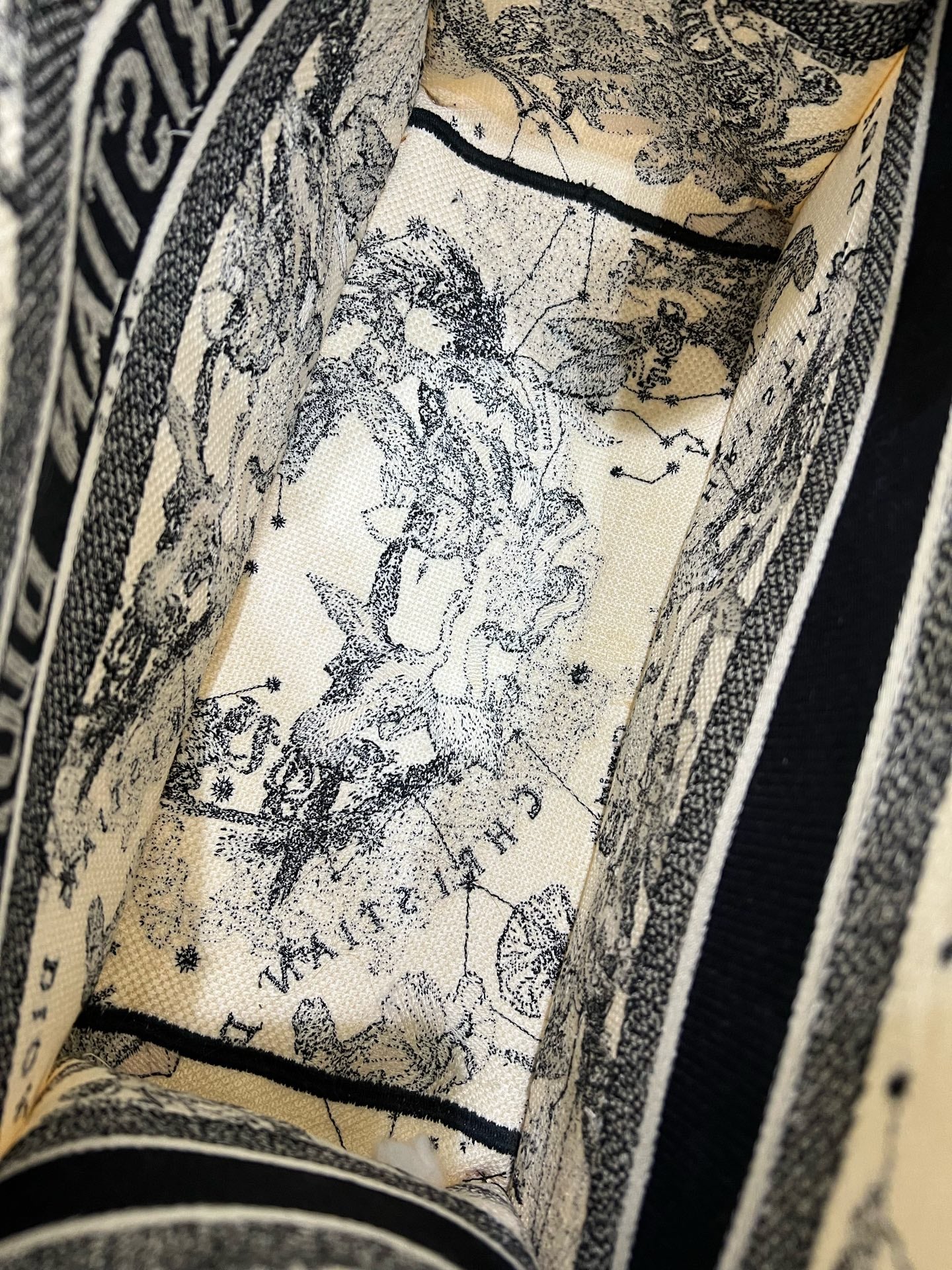 Dior - Book Tote - Cloth - Multicolour - (medium)