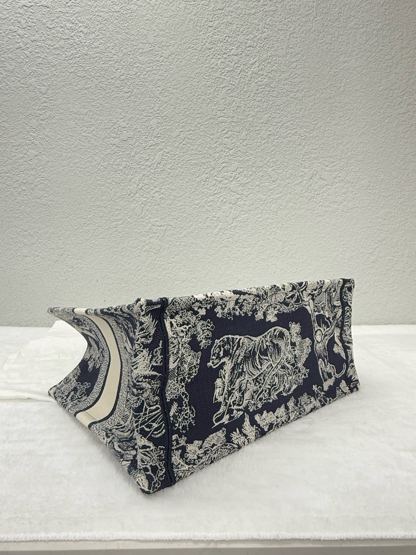 Dior - Book Tote - Cloth - Navy - (Medium)