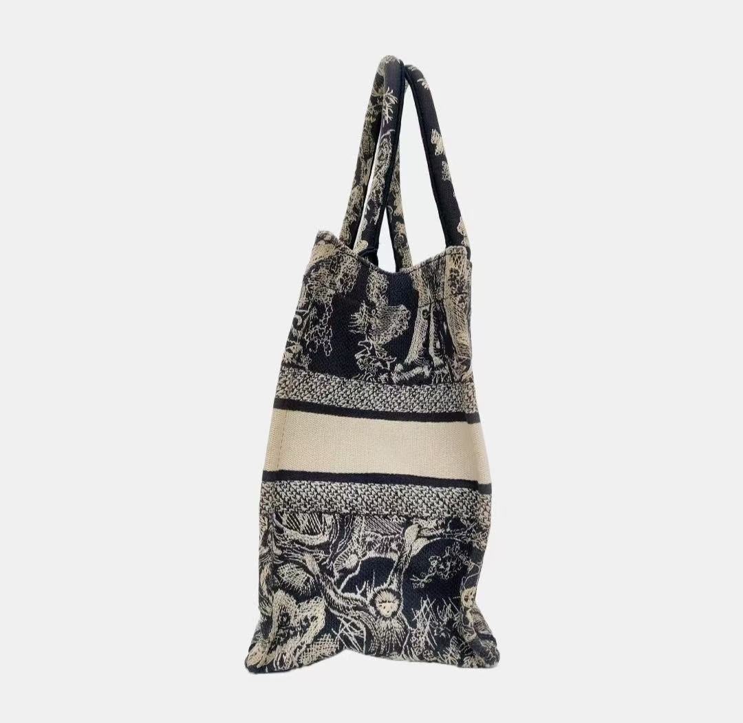 Dior - Book Tote - Embroidered canvas - Blue and Beige - (Small)