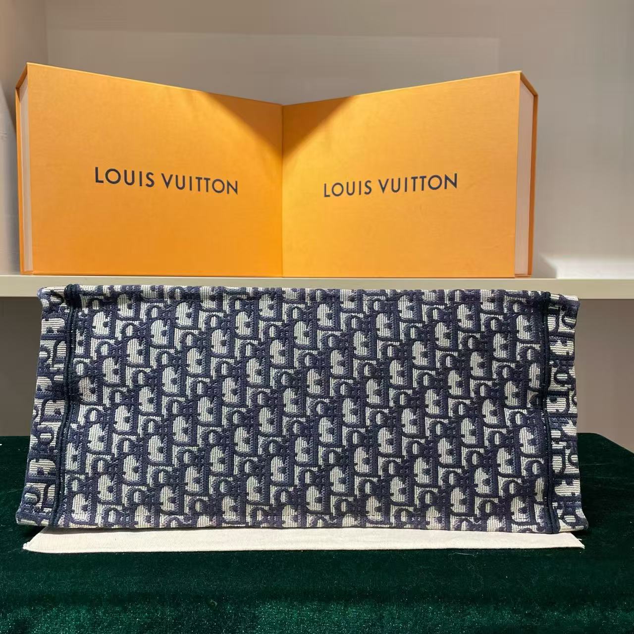 Dior - Book Tote - Embroidered canvas - Blue - (large)
