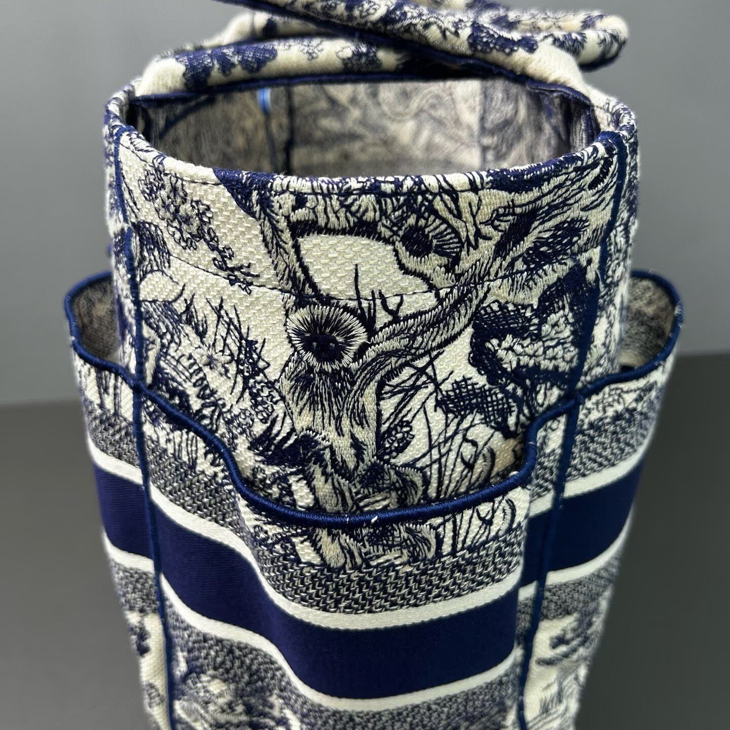 Dior - Book Tote - Embroidered canvas - Ecru and Blue - (large)