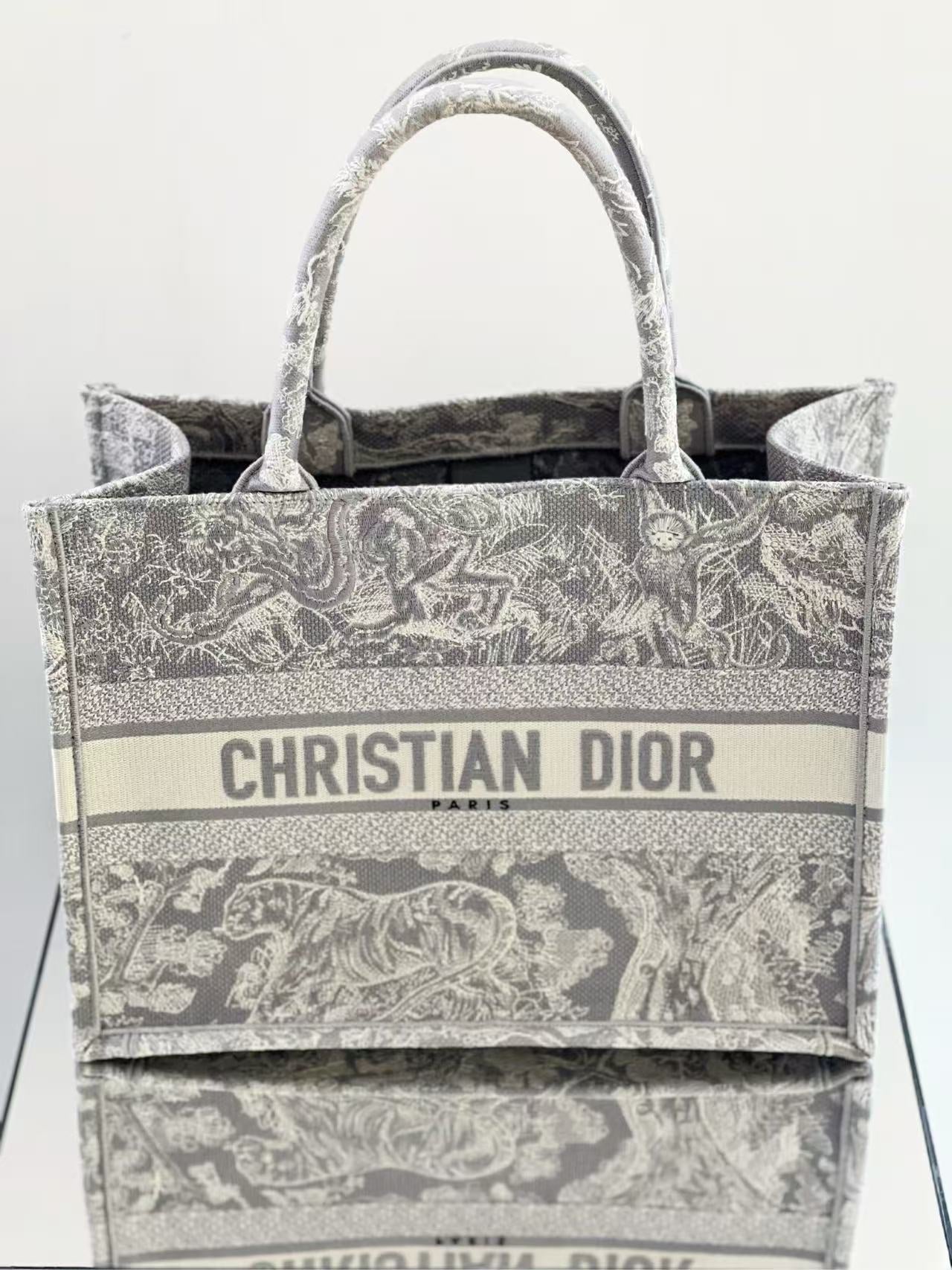 Dior - Book Tote - Embroidered canvas - Ivory Grey - (Medium)
