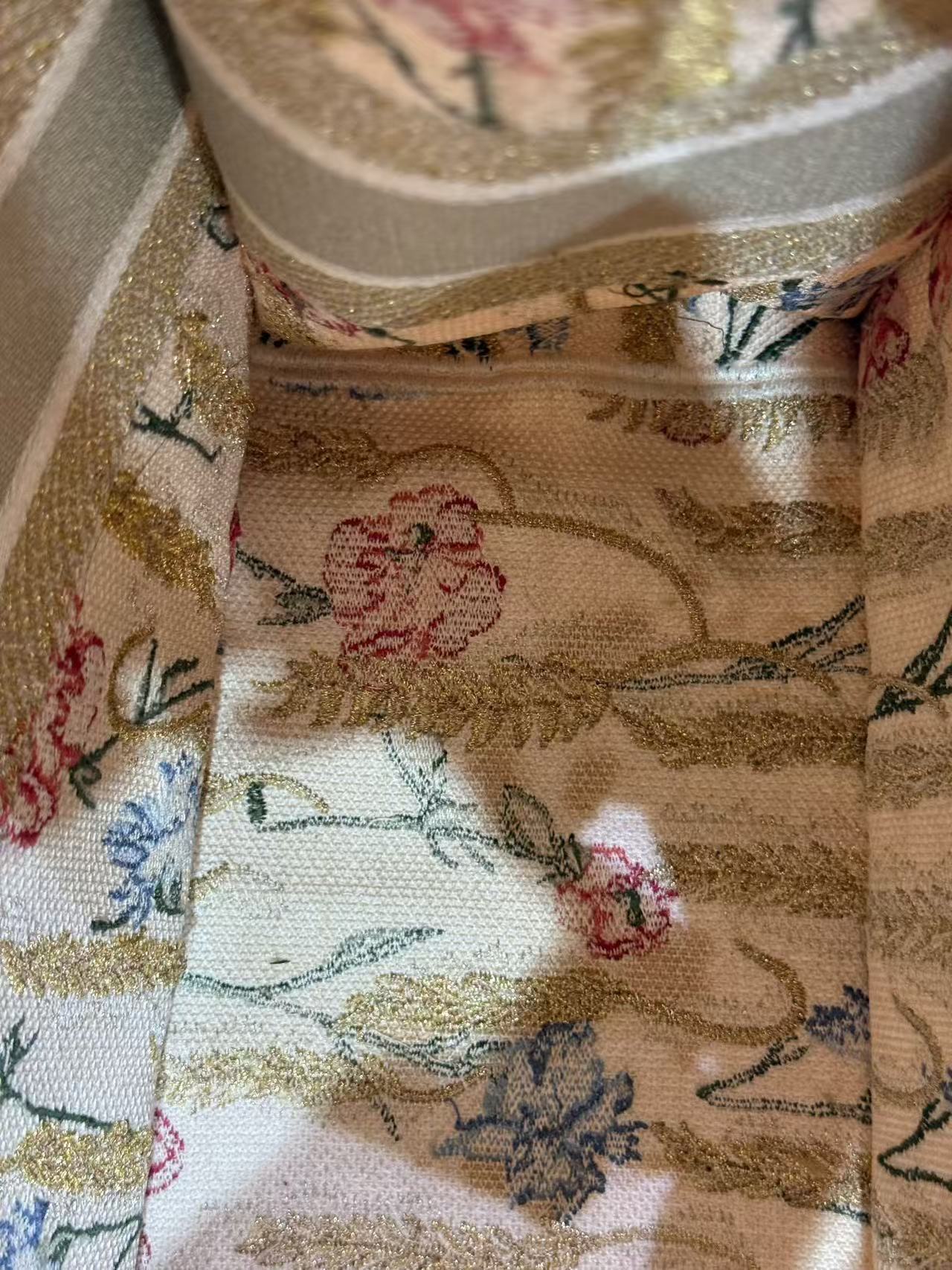 Dior - Book Tote - Embroidered canvas - Multicolour - (Medium)