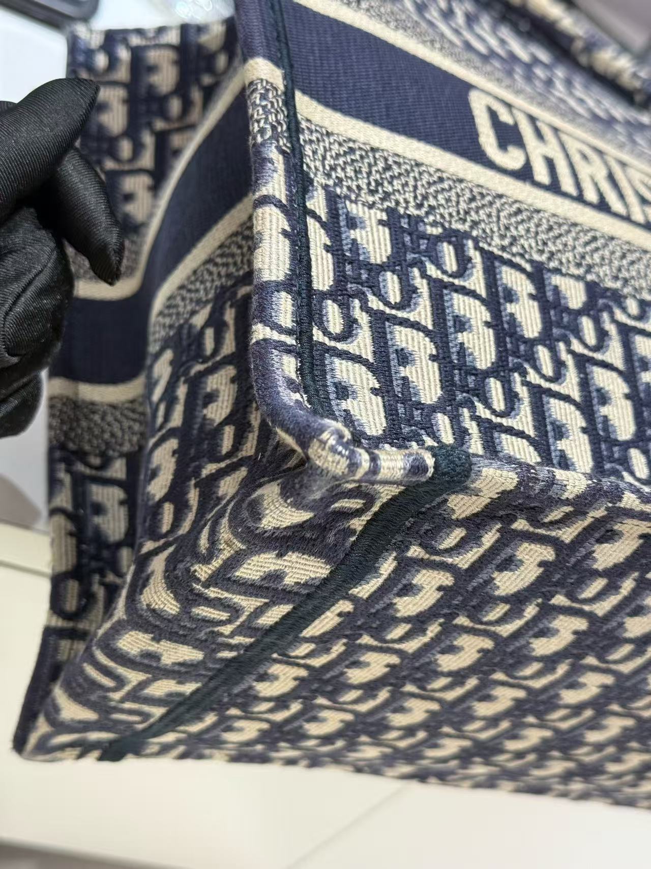 Dior - Book Tote - Embroidered canvas - Navy Blue and Beige - (Medium)