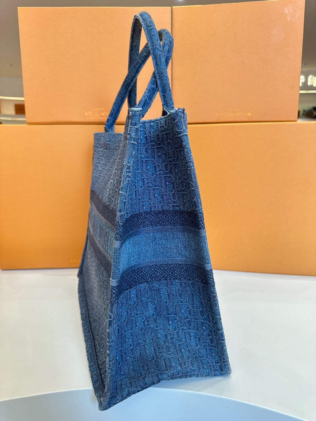 Dior - Book Tote Large - Denim - Jeans - Blue - (large)